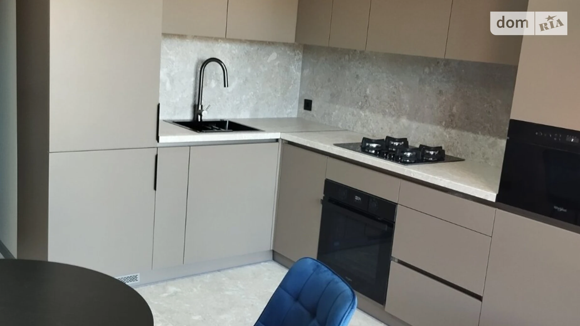 1-комнатная квартира 50 кв. м в Тернополе, цена: 700 $ - фото 3