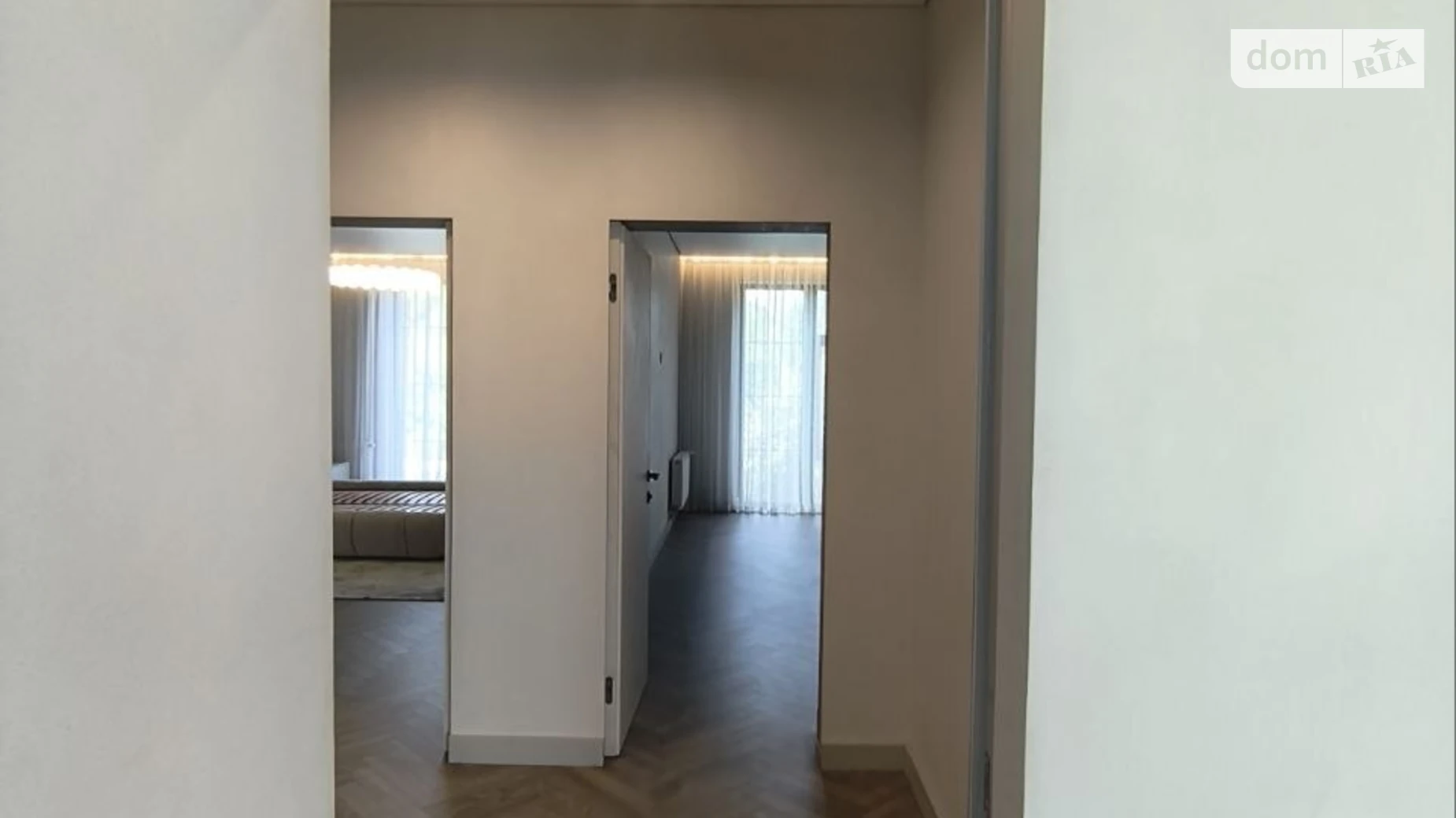 Продается дом на 2 этажа 225 кв. м с садом, цена: 670000 $ - фото 5