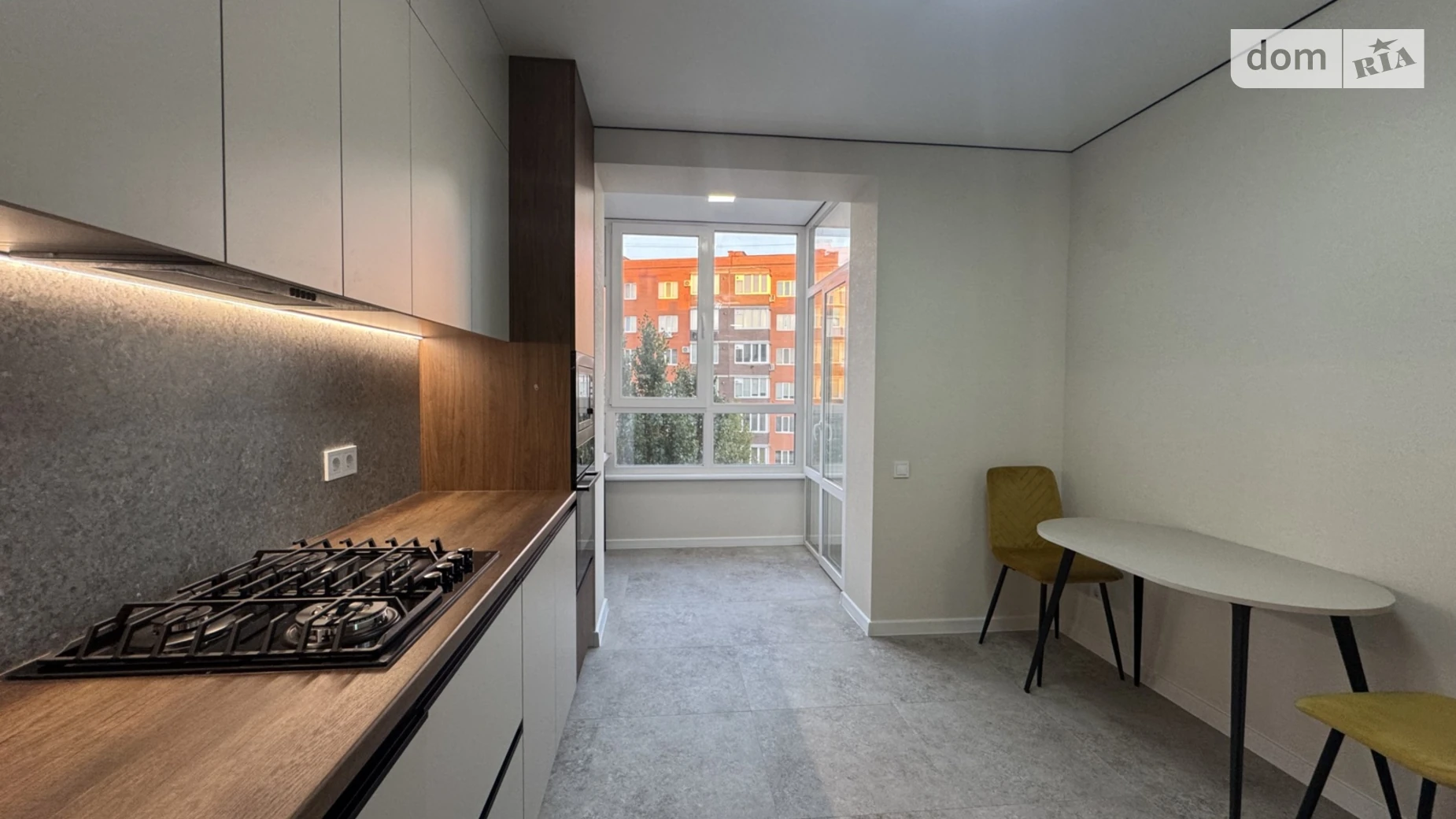 Продается 1-комнатная квартира 45 кв. м в Виннице, ул. Костя Широцкого, 5А - фото 2