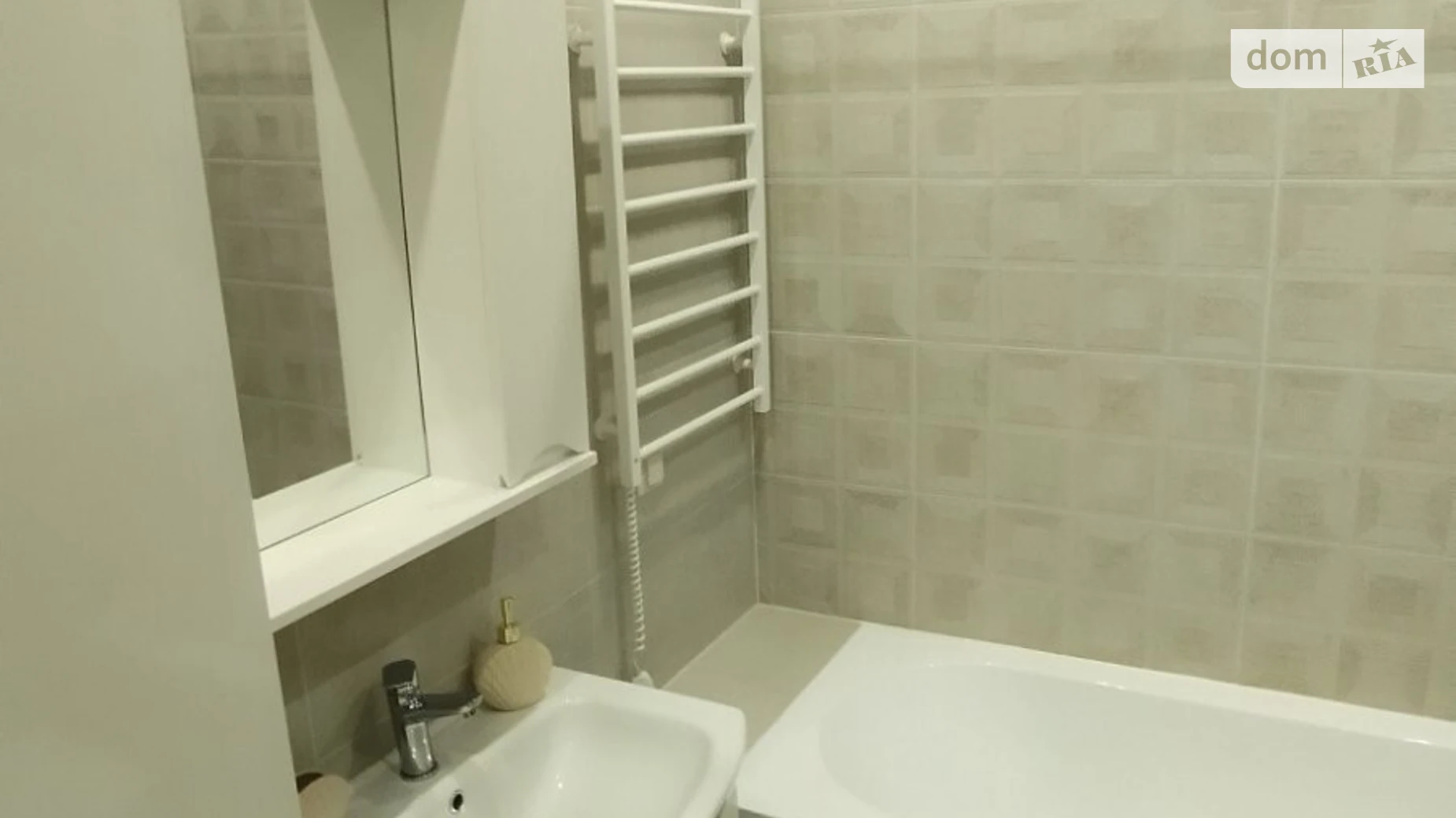 Сдается в аренду 1-комнатная квартира 52.8 кв. м в Киеве, ул. Березовая, 44 - фото 4