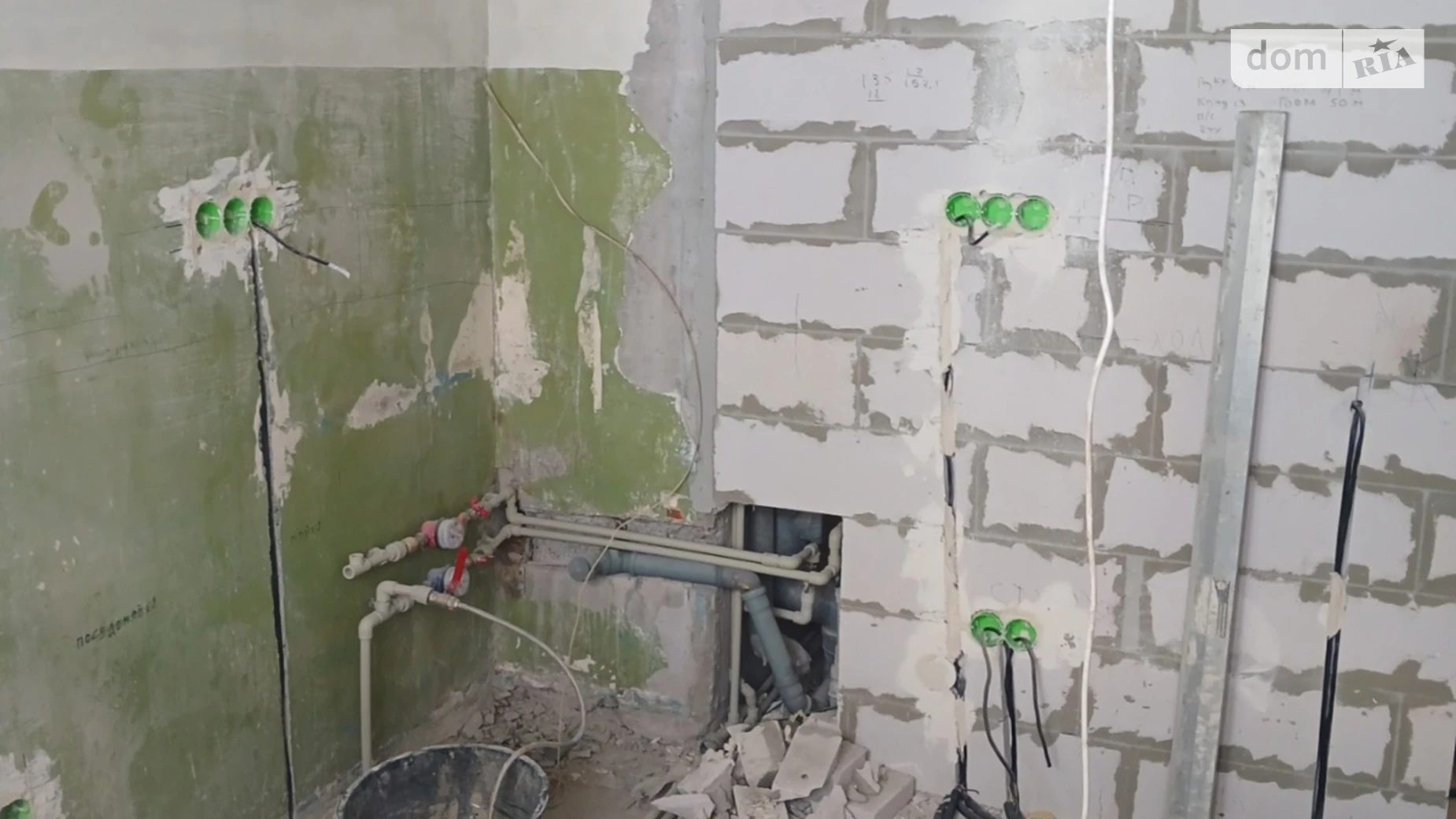 Продается 1-комнатная квартира 35 кв. м в Киеве, просп. Романа Шухевича(Генерала Ватутина), 28А - фото 3
