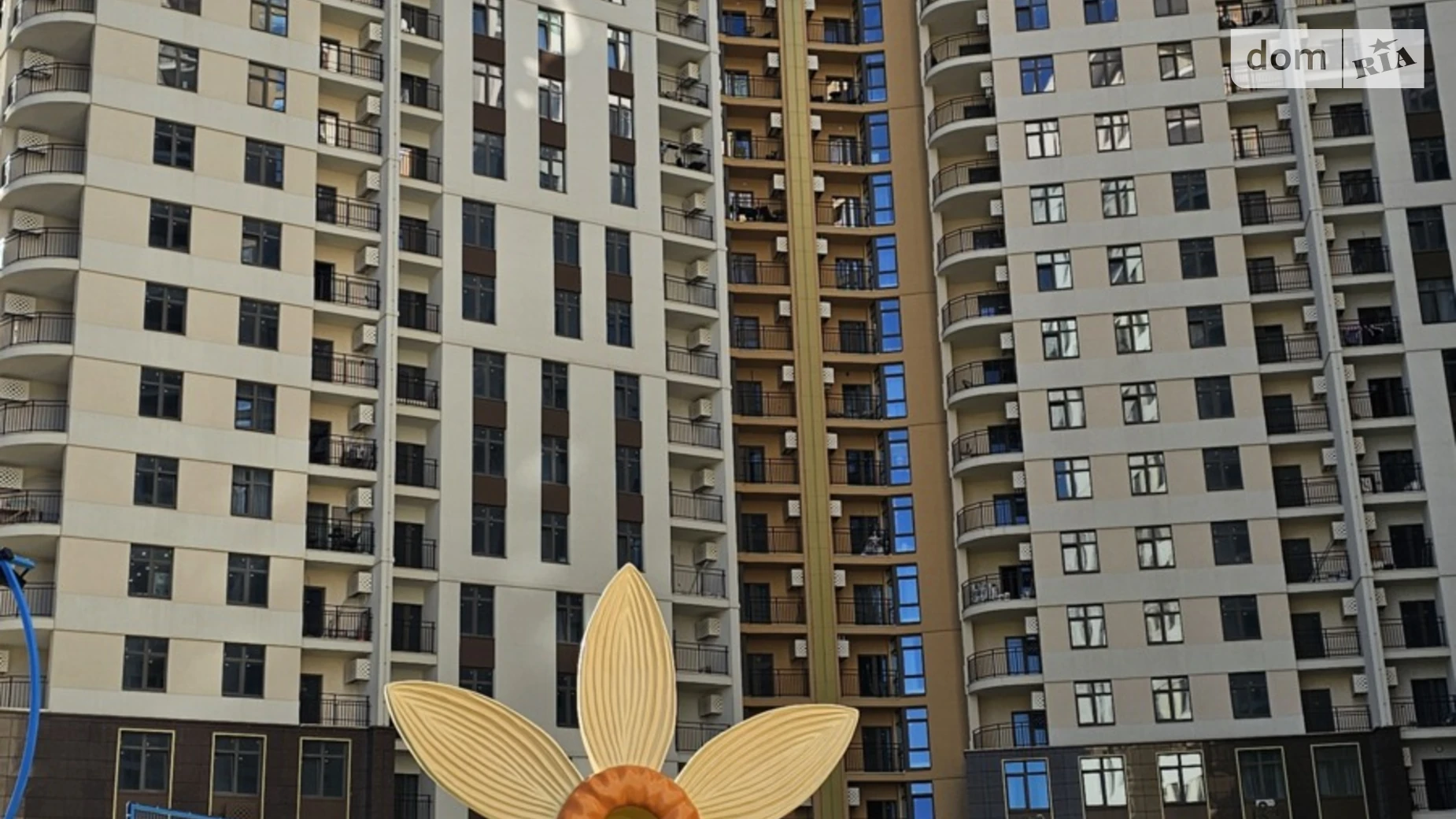 Продается 2-комнатная квартира 68 кв. м в Одессе, ул. Краснова - фото 2