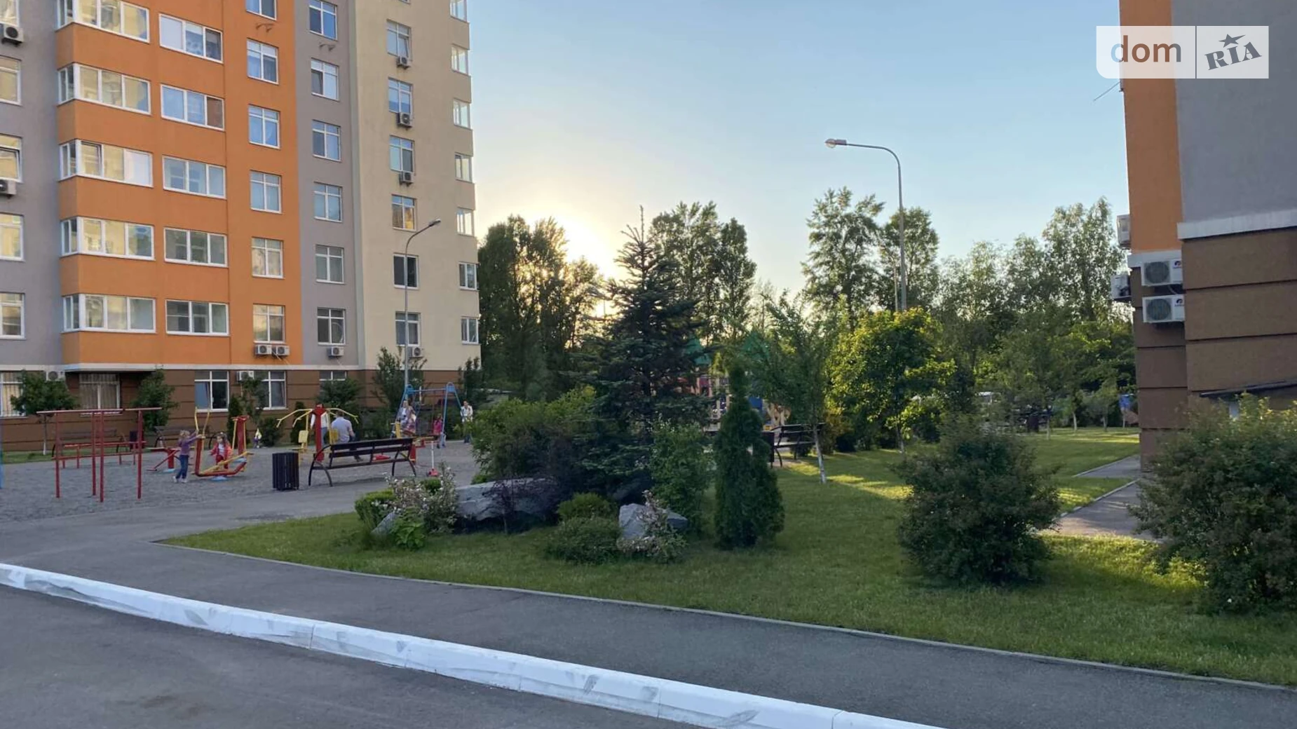 Продается 1-комнатная квартира 47.6 кв. м в Киеве, просп. Любомира Гузара, 46В - фото 2