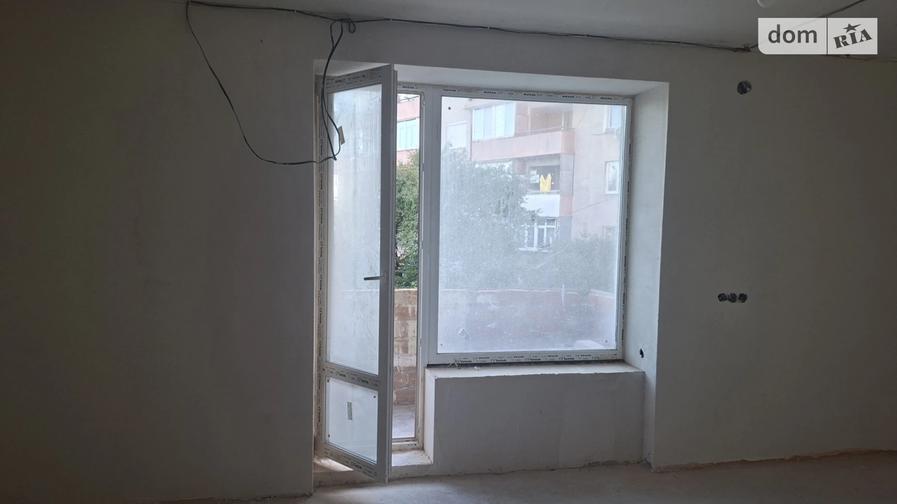 Продается 1-комнатная квартира 36 кв. м в Ужгороде, ул. Канальная - фото 2