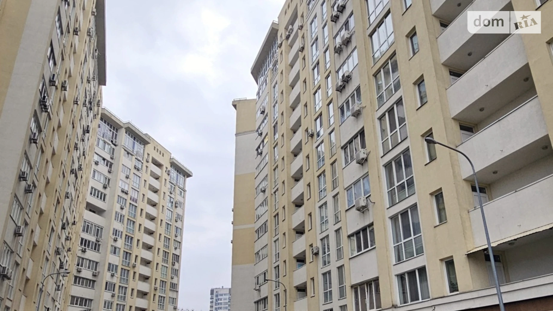 Продается офис 46 кв. м в бизнес-центре, цена: 66000 $ - фото 2