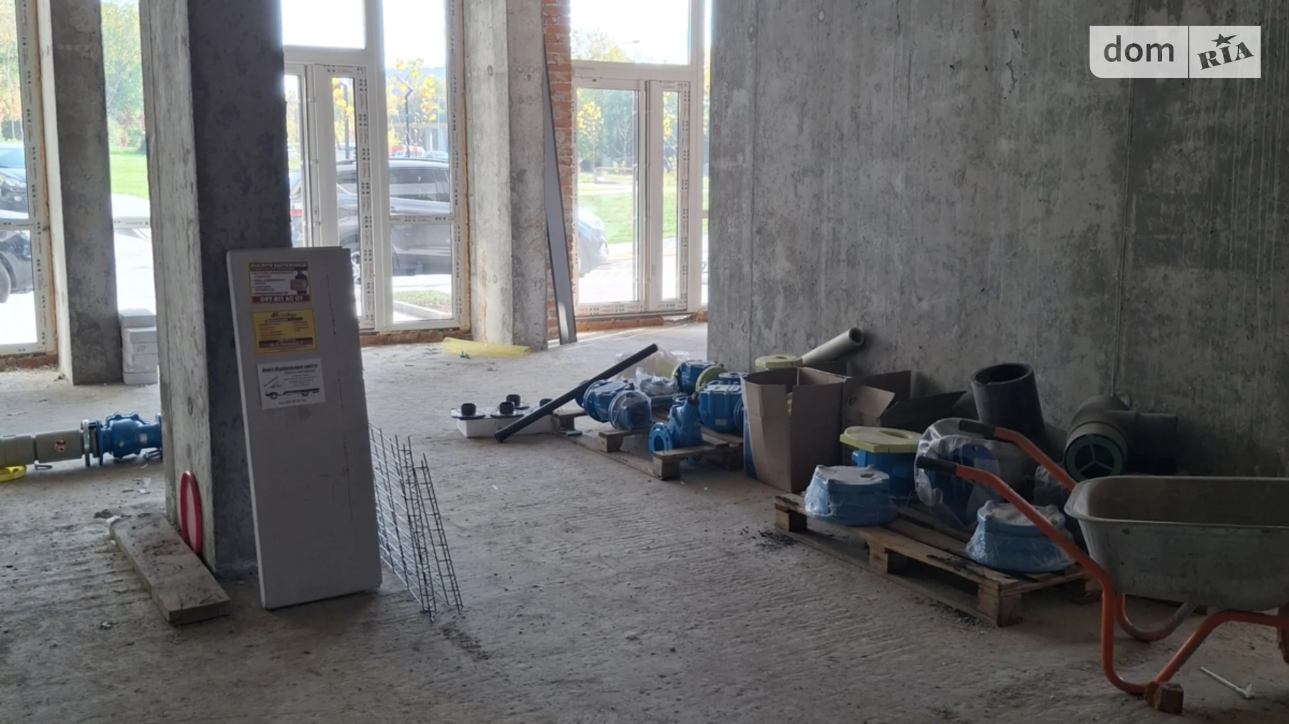 Сдается в аренду офис 147 кв. м в бизнес-центре, цена: 2205 $ - фото 4