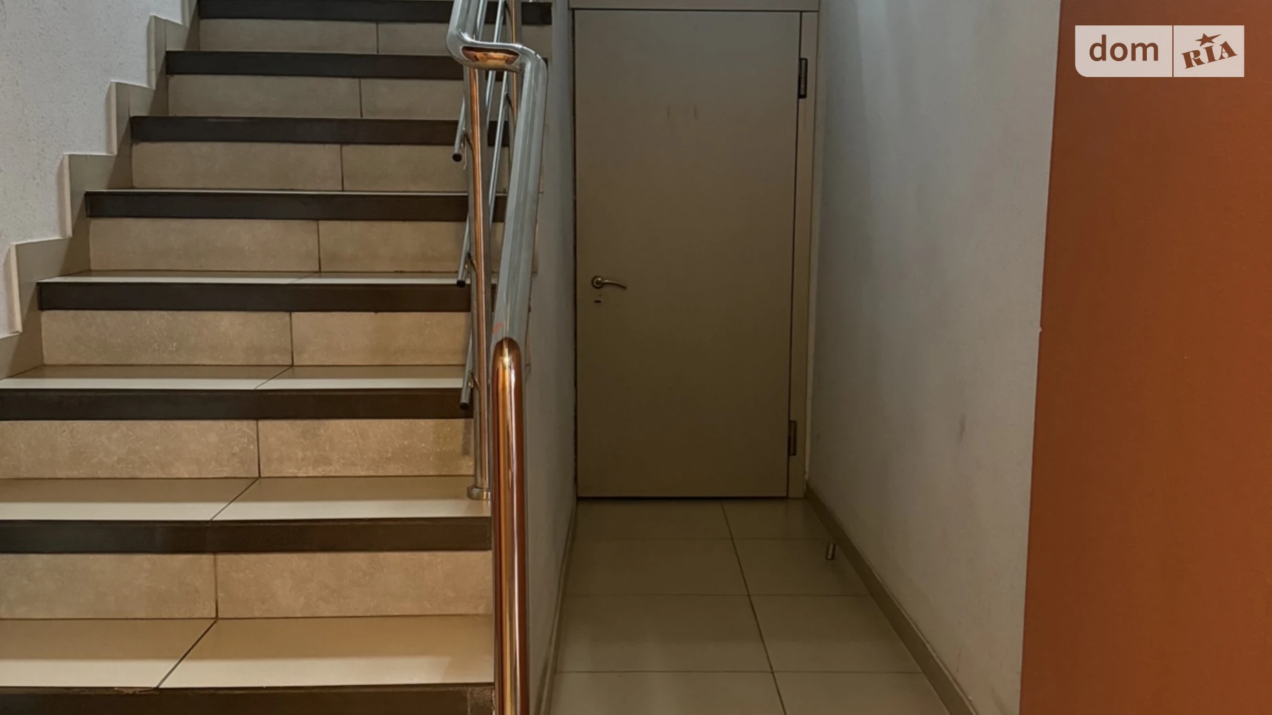 Здається в оренду офіс 66 кв. м в бізнес-центрі, цена: 14520 грн - фото 2