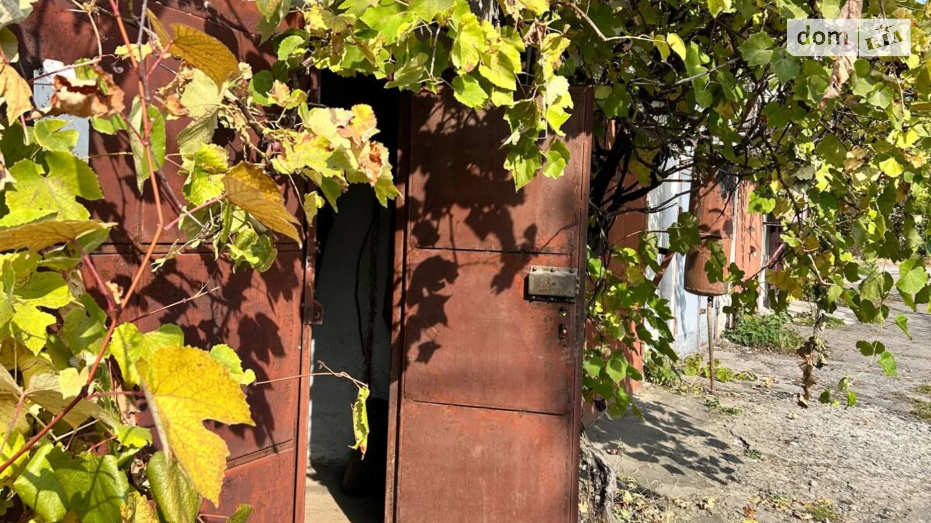 Продается отдельно стоящий гараж под легковое авто на 19.4 кв. м, цена: 6000 $ - фото 5