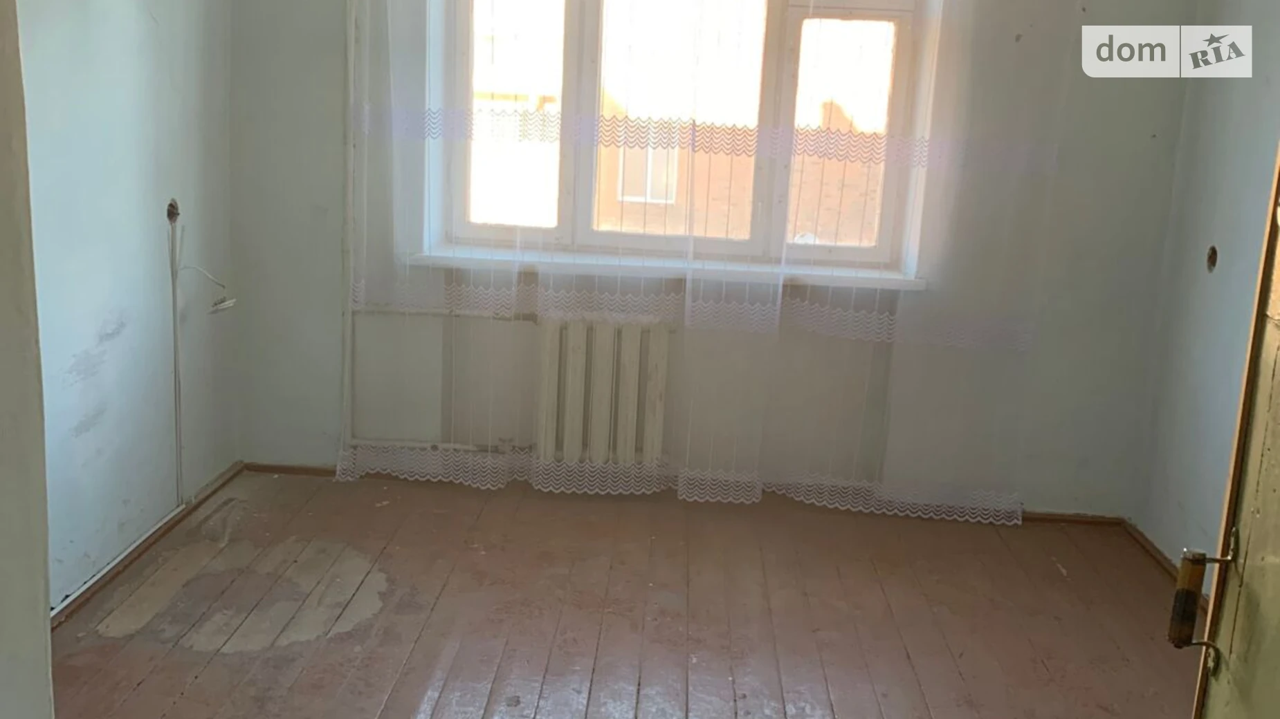 Сдается в аренду офис 17.4 кв. м в бизнес-центре, цена: 1556 грн - фото 2