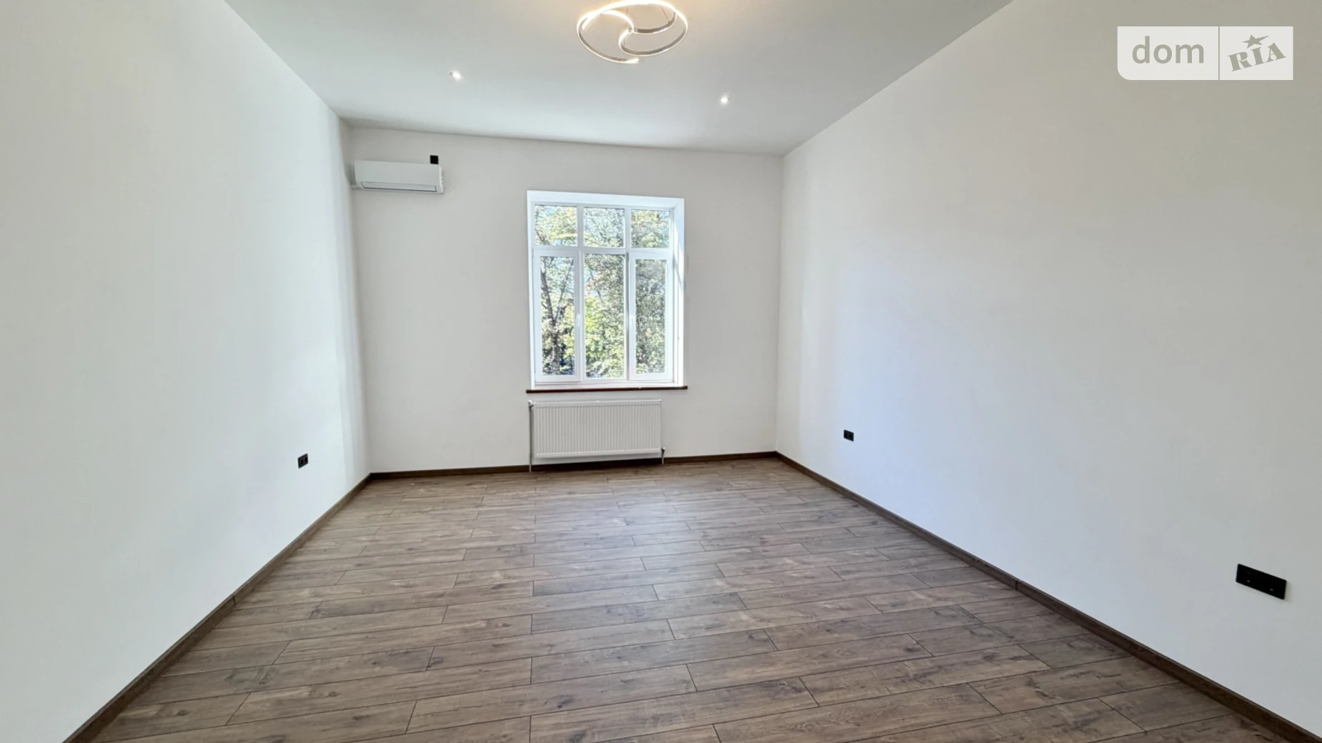 Сдается в аренду офис 85 кв. м в бизнес-центре, цена: 1000 $ - фото 3