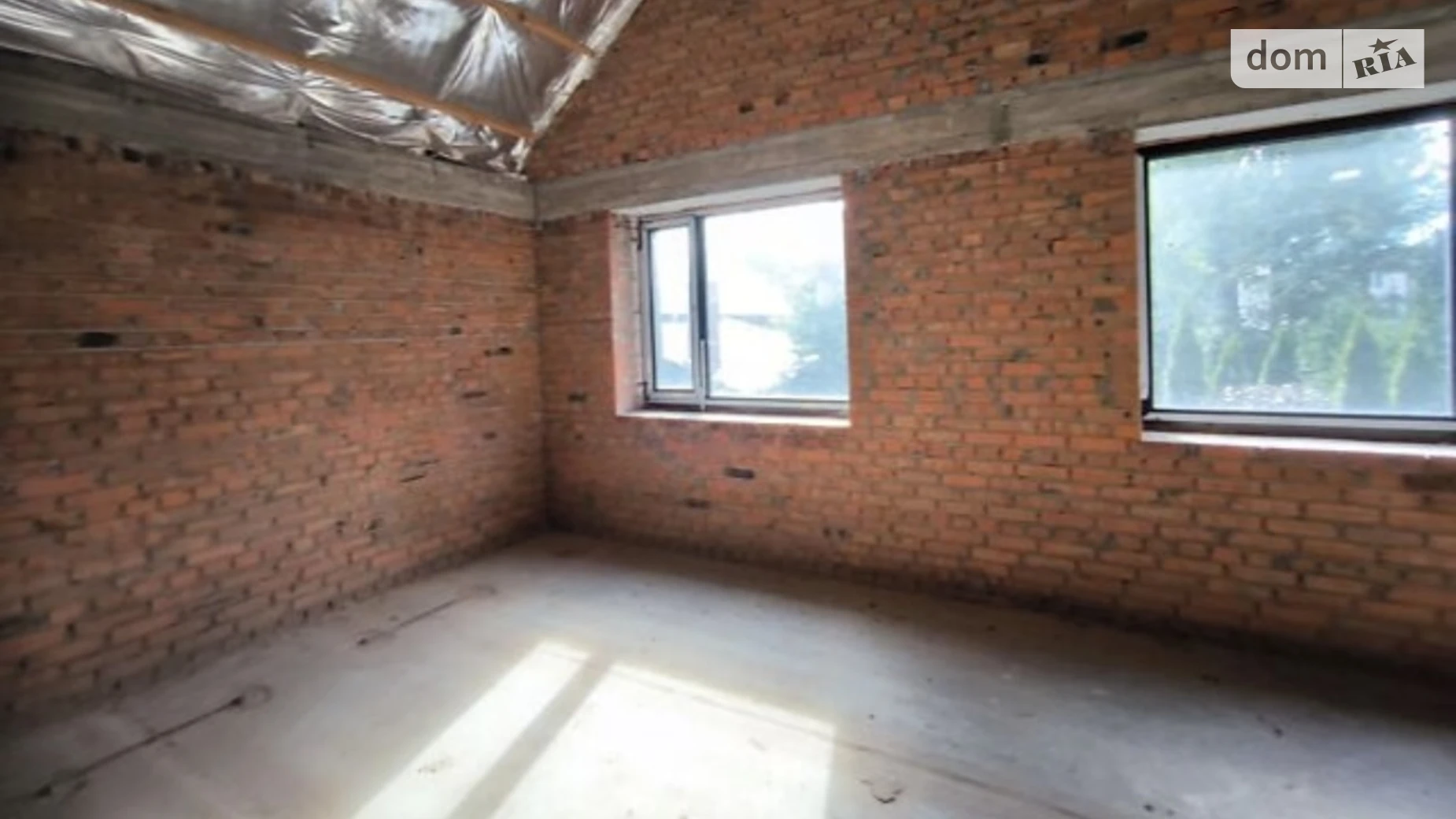 Продается дом на 2 этажа 196 кв. м с бассейном, цена: 320000 $ - фото 4