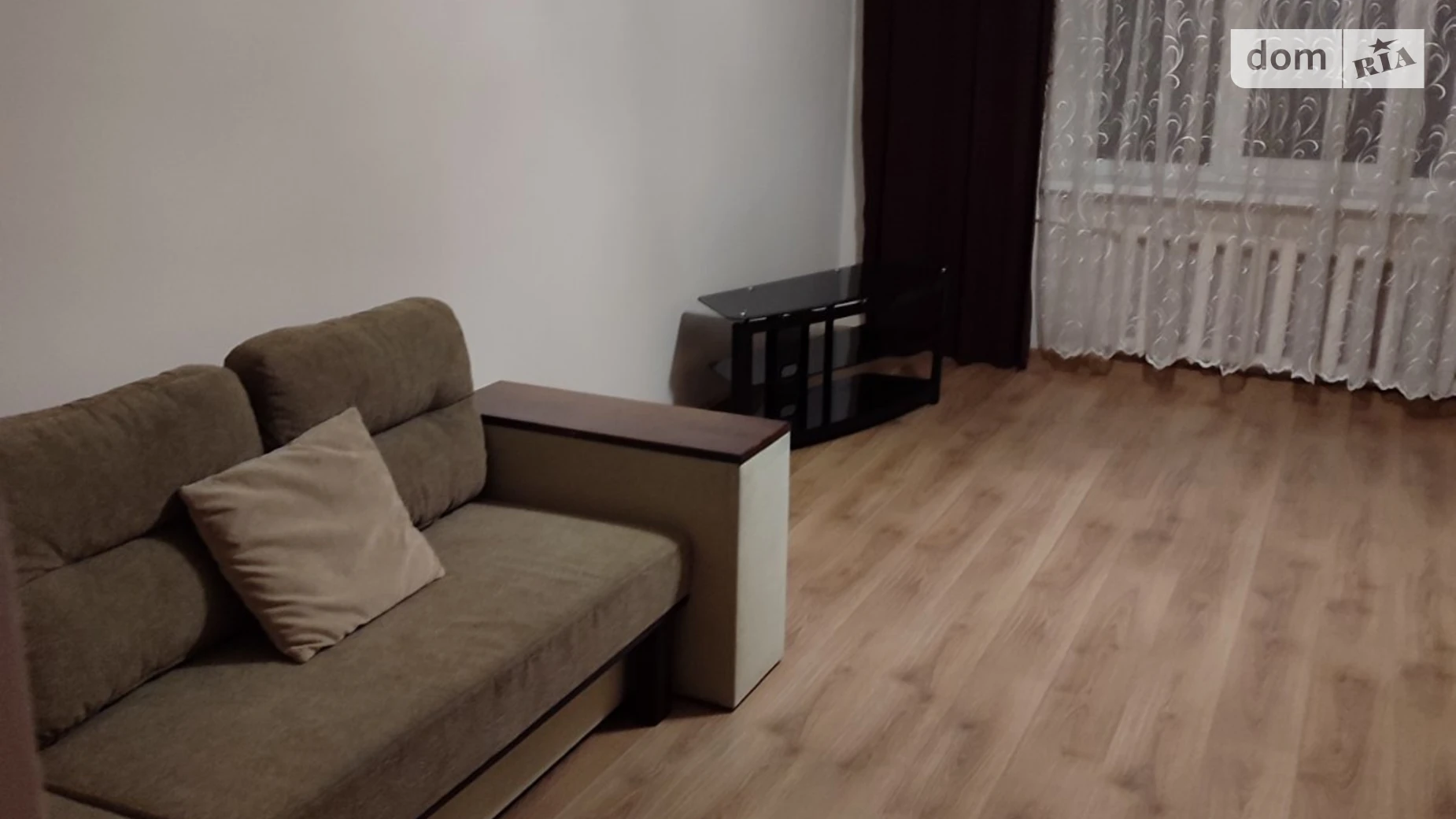 Сдается в аренду дом на 2 этажа 130 кв. м с садом, цена: 700 $ - фото 3