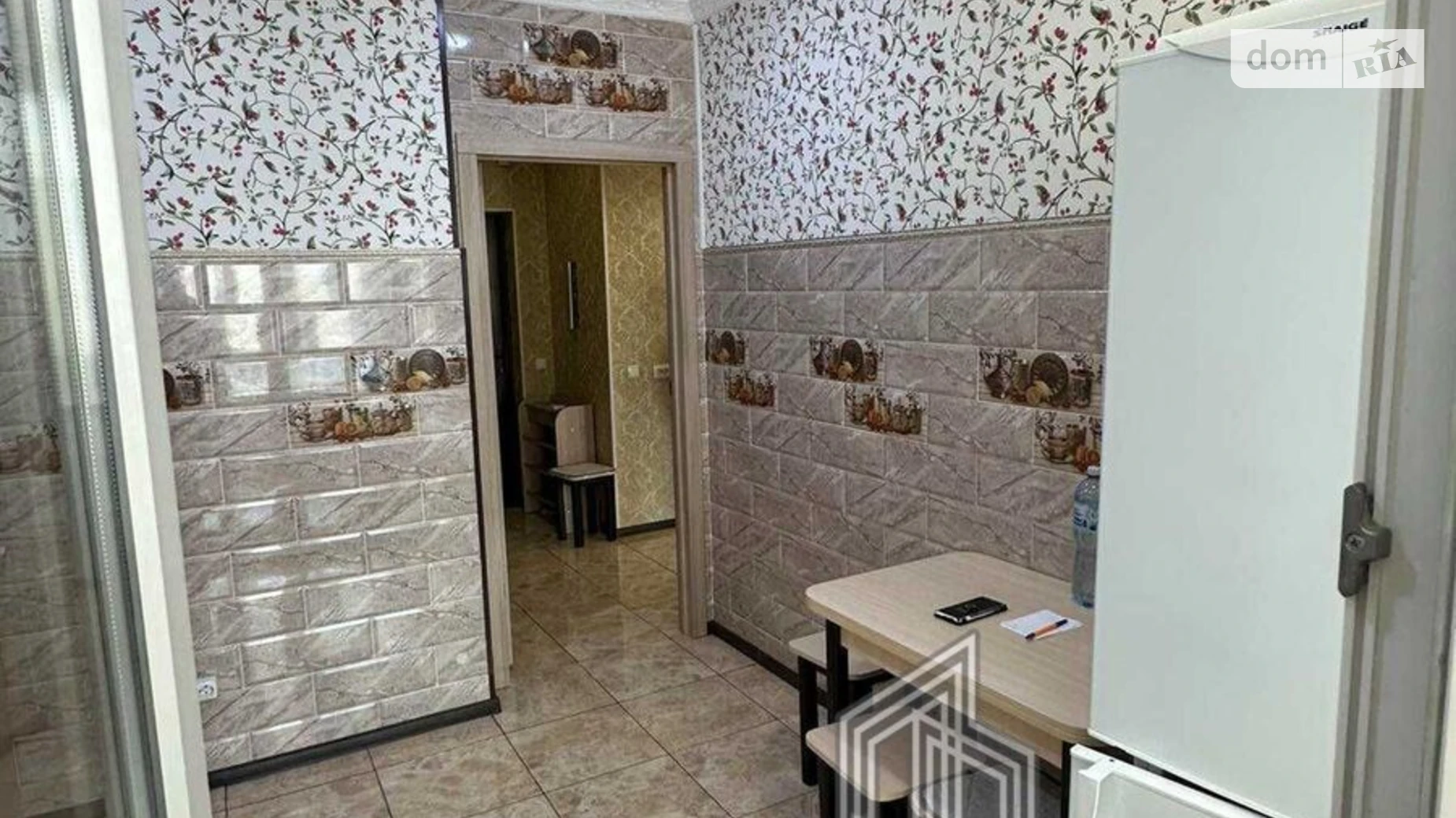 Продается 1-комнатная квартира 50 кв. м в Киеве, просп. Академика Глушкова, 9Г - фото 3