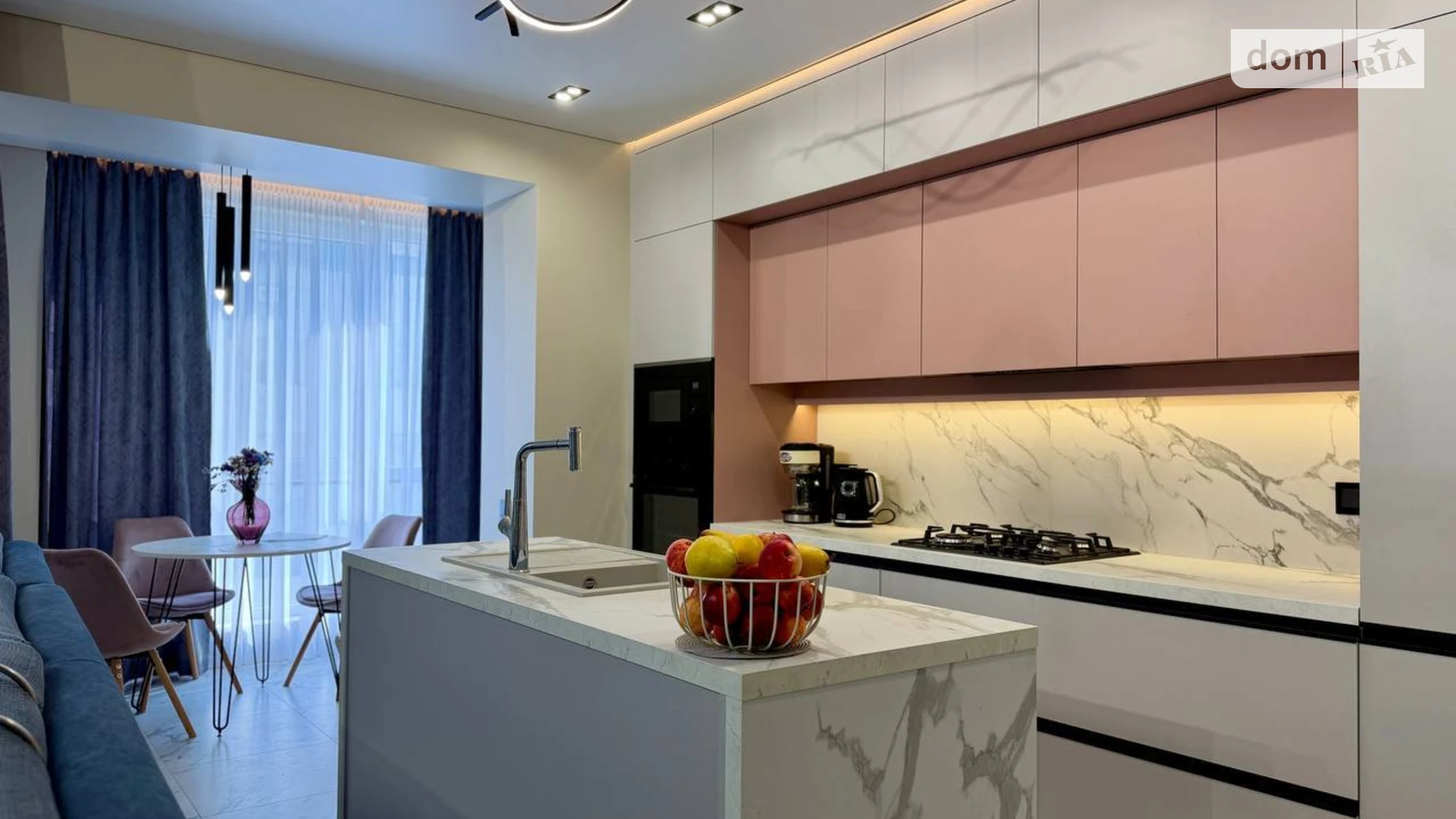 Продается 2-комнатная квартира 89.1 кв. м в Ровно, ул. Студенческая, 32 - фото 2