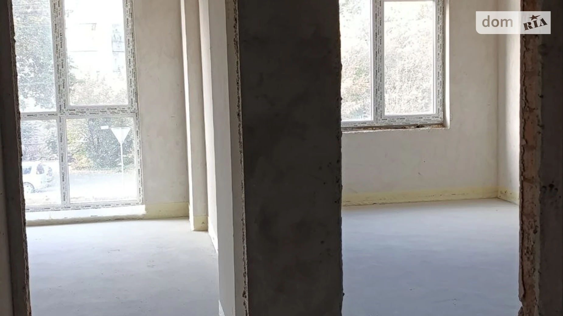 Продается 1-комнатная квартира 38 кв. м в Ивано-Франковске, ул. Химиков - фото 3