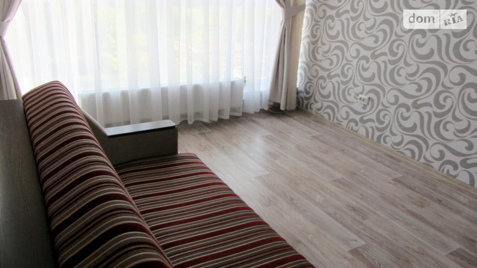 Продается 1-комнатная квартира 40 кв. м в Чернигове, ул. Королева, 16Б - фото 2