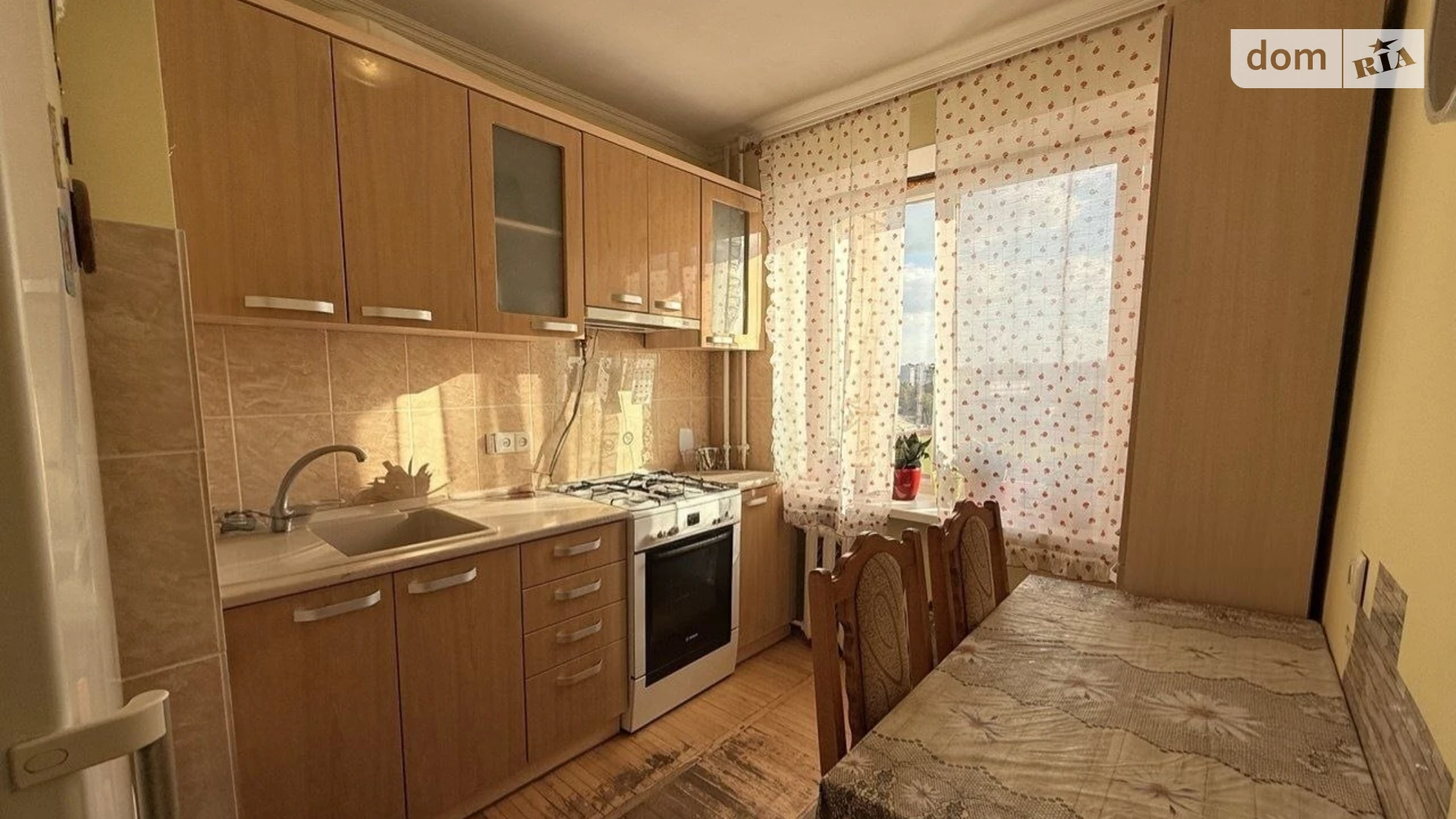 Продается 2-комнатная квартира 50 кв. м в Ивано-Франковске, ул. Набережная имени Василия Стефаника, 28 - фото 5