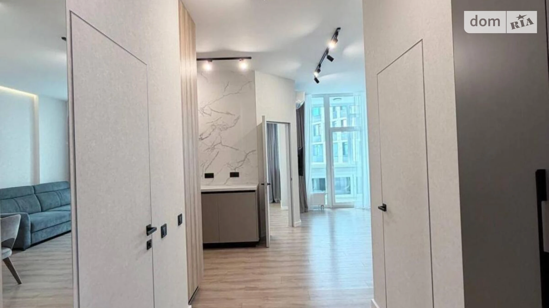Продается 1-комнатная квартира 53 кв. м в Киеве, просп. Берестейский(Победы), 11 корпус 2 - фото 2