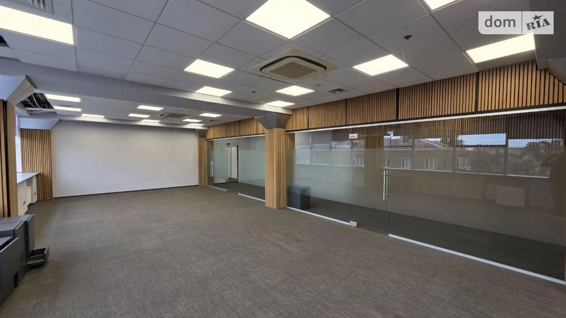 Сдается в аренду офис 600 кв. м в бизнес-центре, цена: 13000 $ - фото 5