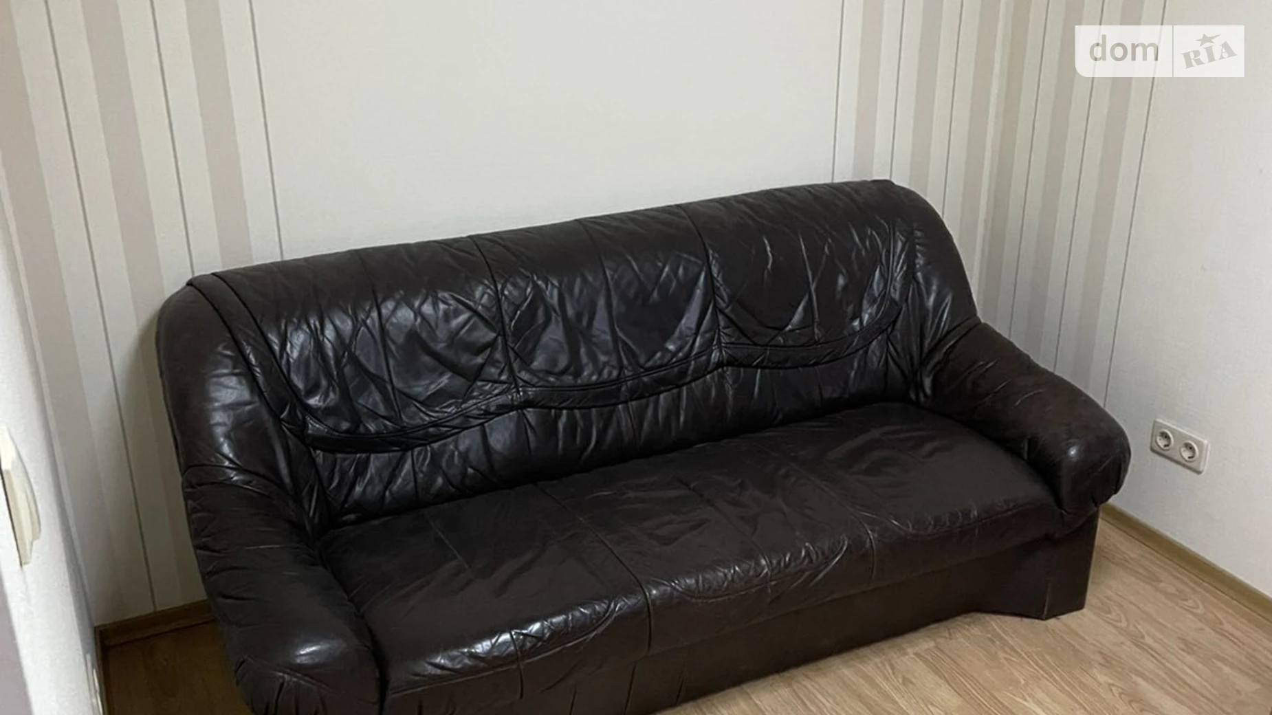 Сдается в аренду офис 65 кв. м в бизнес-центре, цена: 600 $ - фото 3
