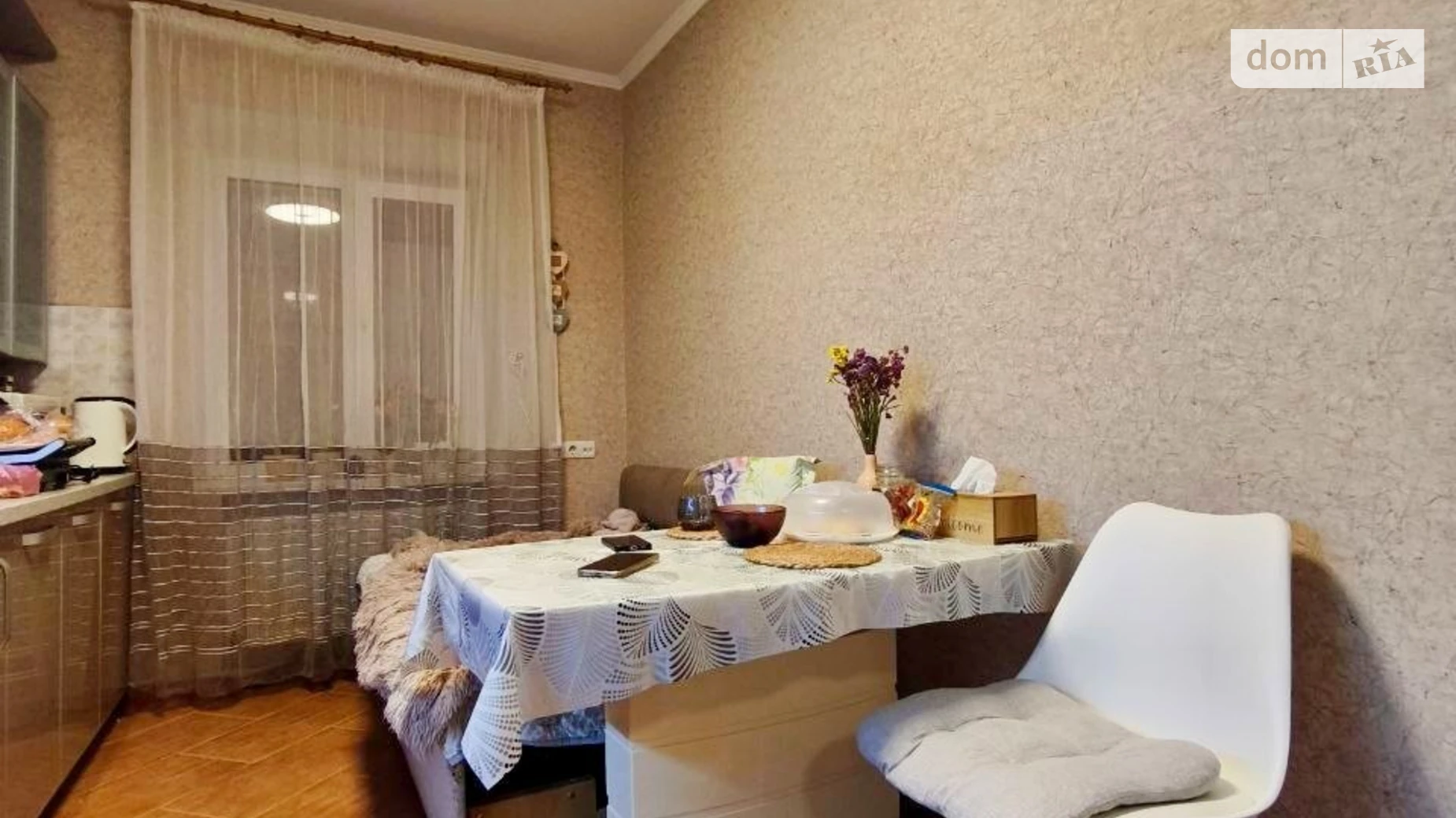Продается 2-комнатная квартира 53.2 кв. м в Чернигове, ул. Королева, 10В - фото 4