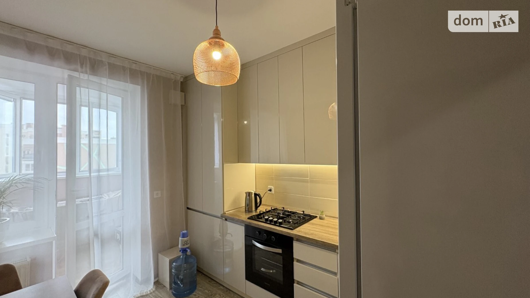 Продается 1-комнатная квартира 37.4 кв. м в Гатном, бул. Приозёрный, 3 - фото 2