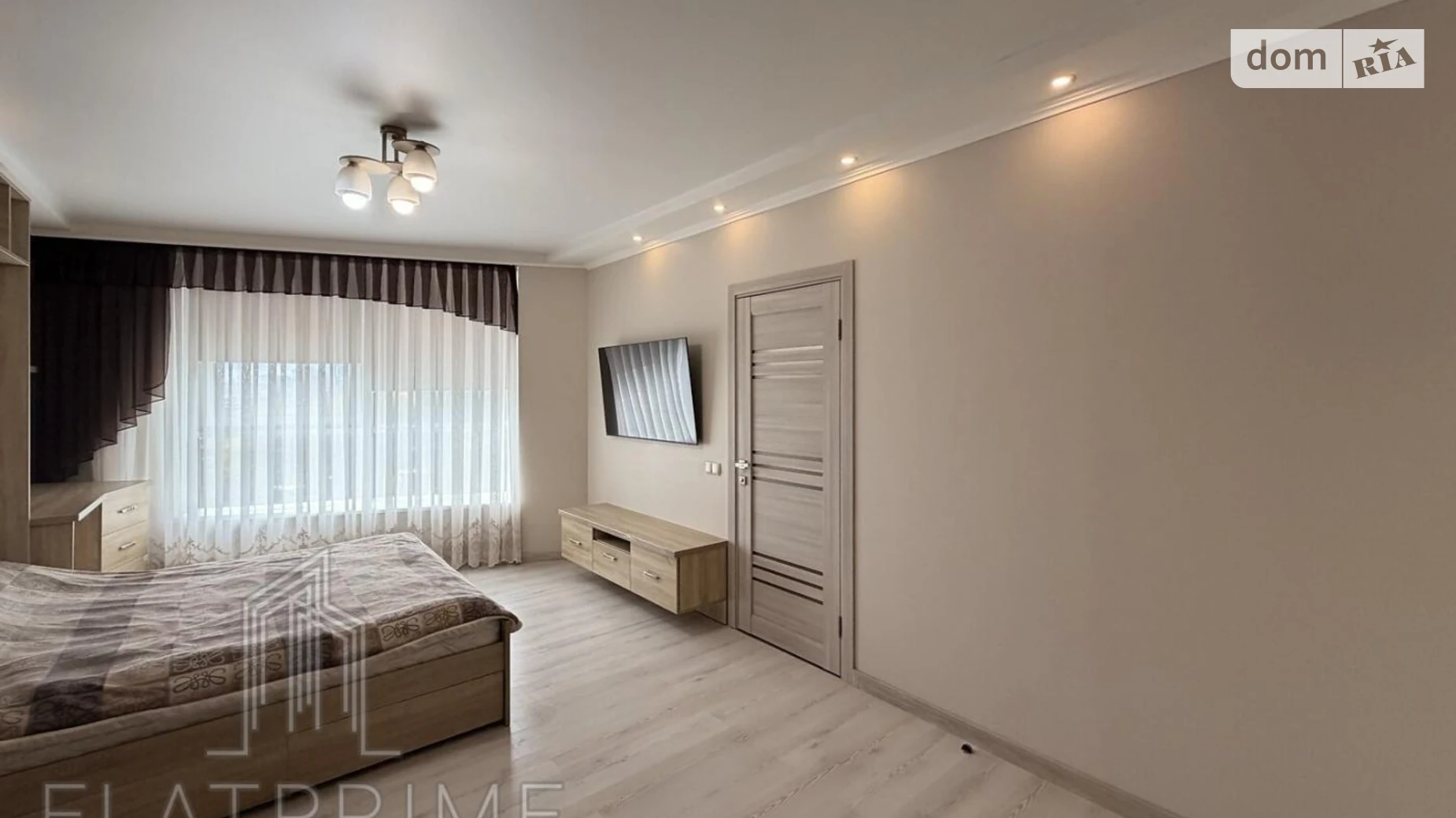 Продается 1-комнатная квартира 49.3 кв. м в Киеве, пер. Коломыйский, 17/31А - фото 2