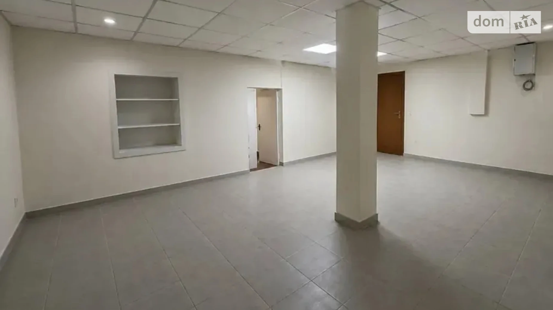 Здається в оренду офіс 108.6 кв. м в бізнес-центрі, цена: 49555 грн - фото 2