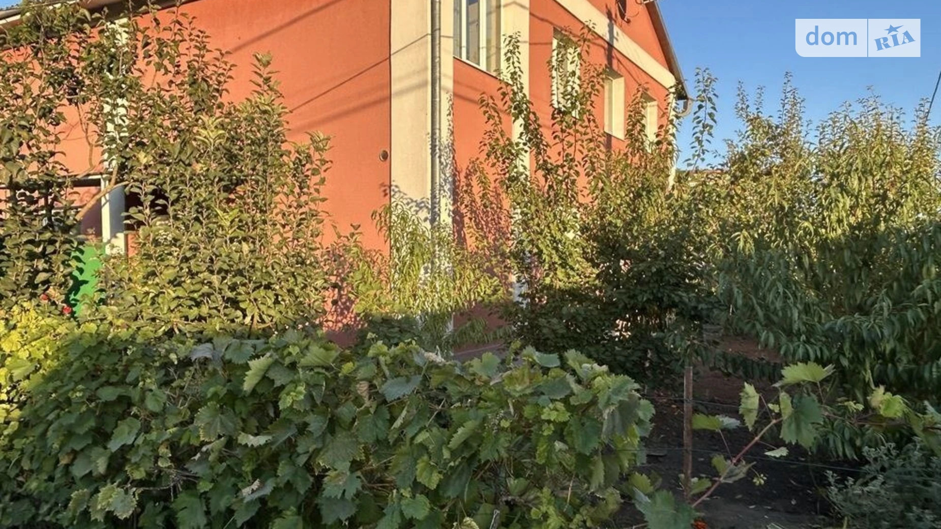 Здається в оренду будинок 2 поверховий 206 кв. м з каміном, цена: 1800 € - фото 2
