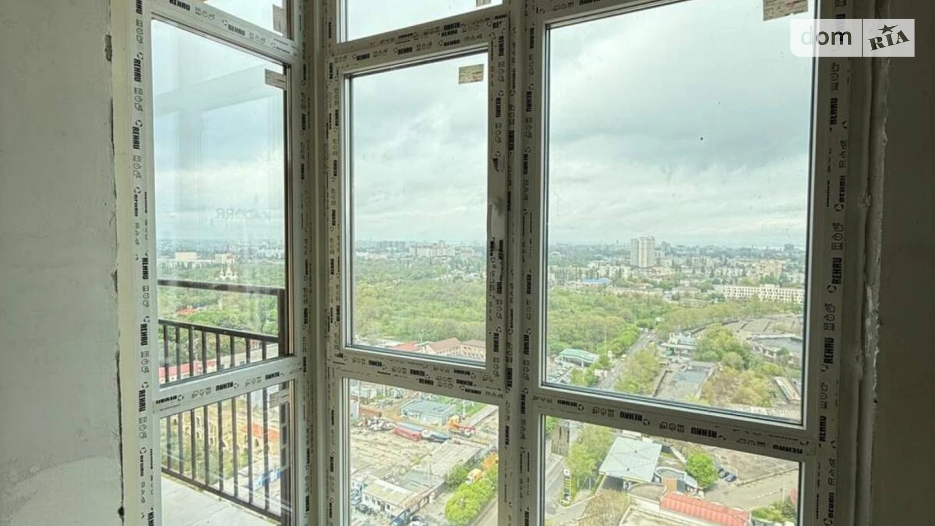 Продается 2-комнатная квартира 52.5 кв. м в Одессе, ул. Краснова, 1Ж - фото 3