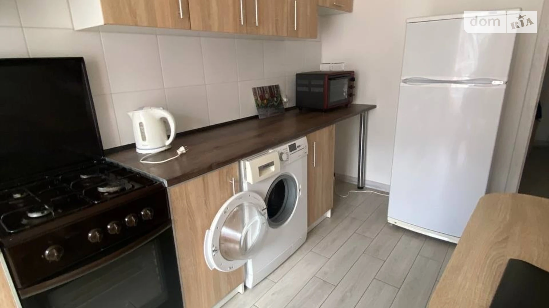 1-комнатная квартира 42 кв. м в, цена: 15600 грн - фото 2