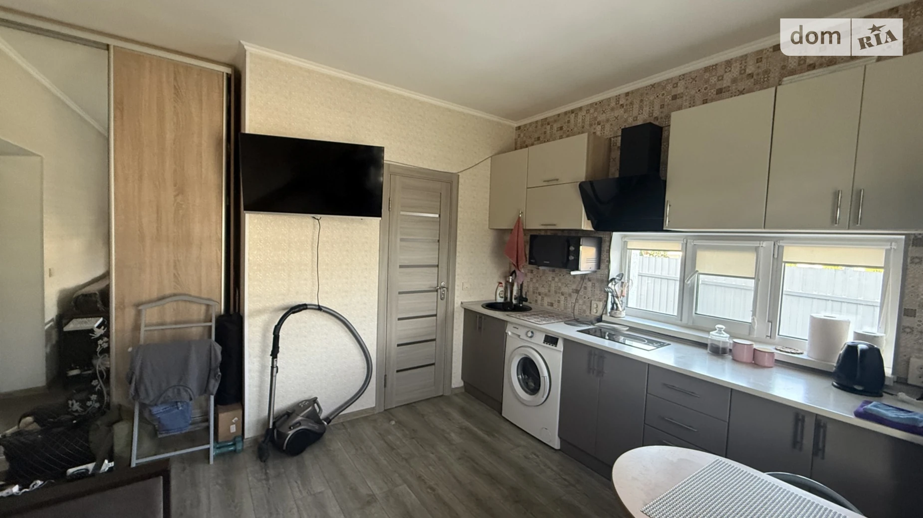 Продается 1-комнатная квартира 17 кв. м в Борисполе, ул. Европейская, 68 - фото 3