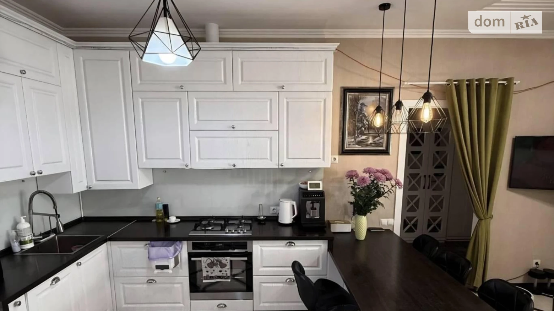 Продается дом на 2 этажа 73 кв. м с гаражом, цена: 116000 $ - фото 4