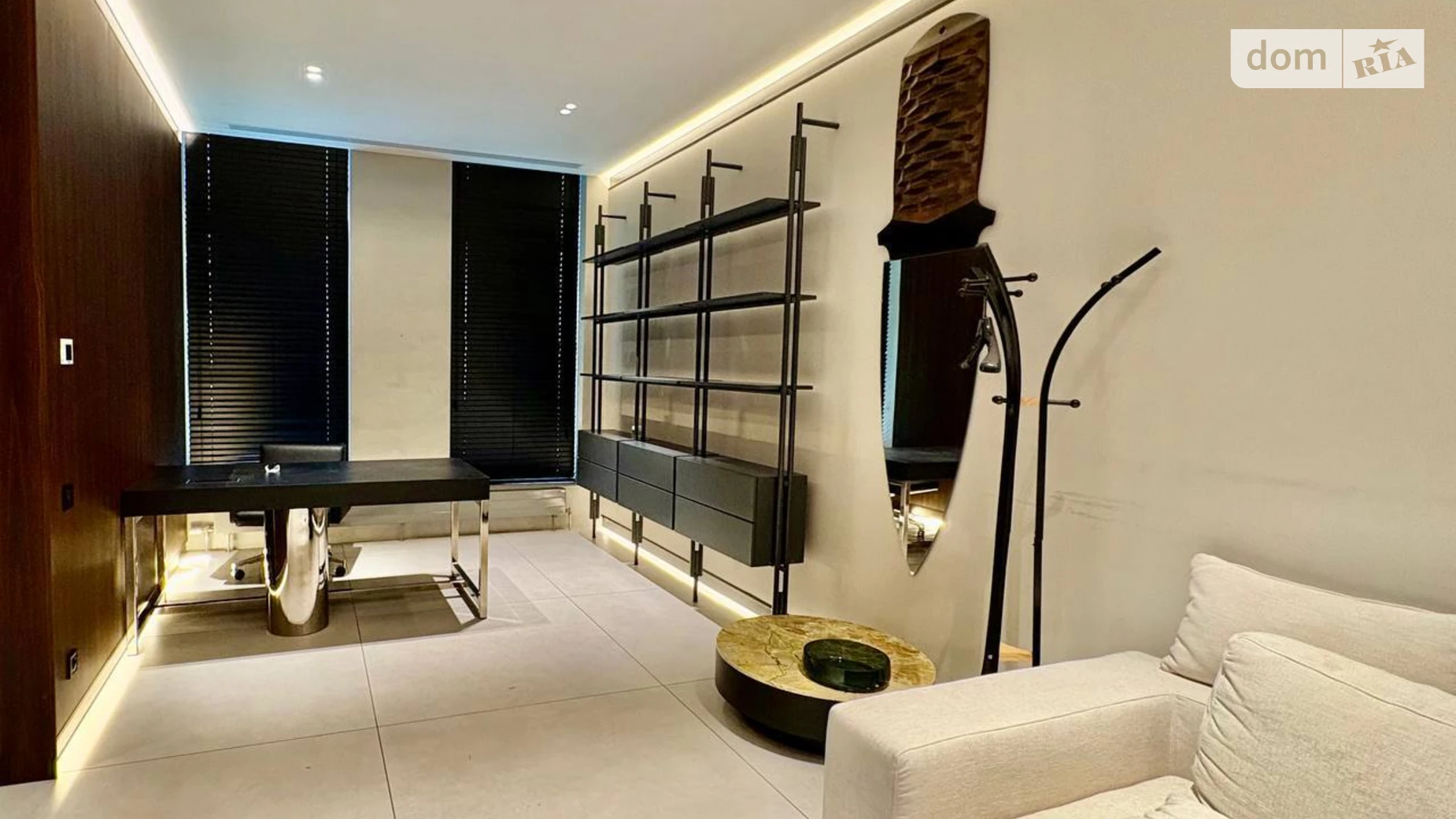Сдается в аренду офис 135 кв. м в бизнес-центре, цена: 2500 $ - фото 5