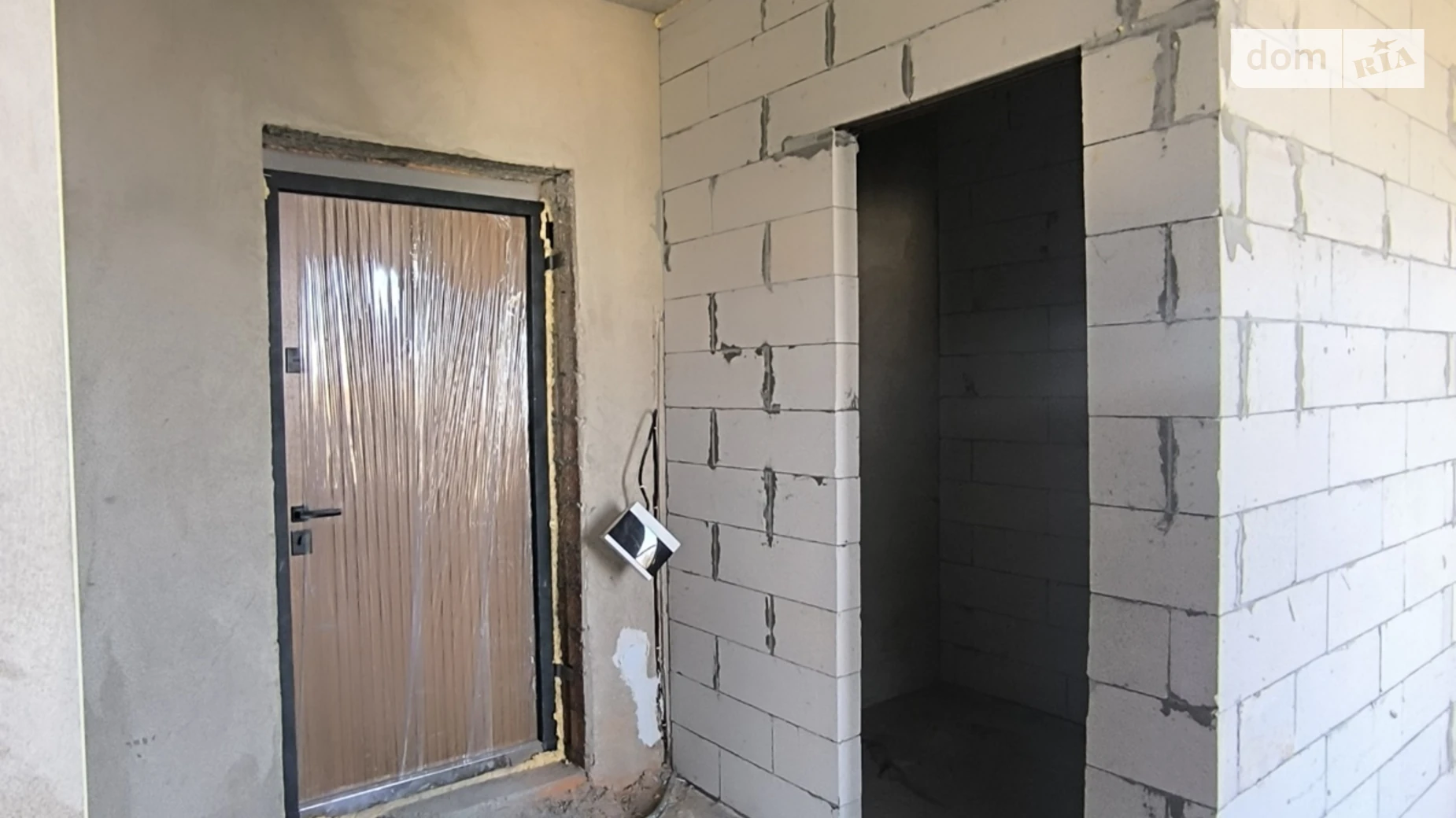 Продается 2-комнатная квартира 65.8 кв. м в Ужгороде, цена: 89000 $ - фото 3