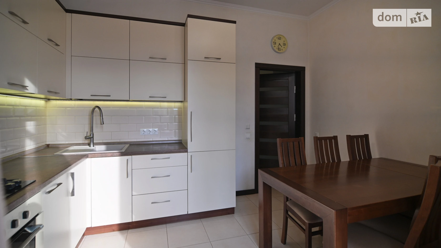 Продается 3-комнатная квартира 82 кв. м в Ровно, ул. Гайдамацкая, 2В - фото 3