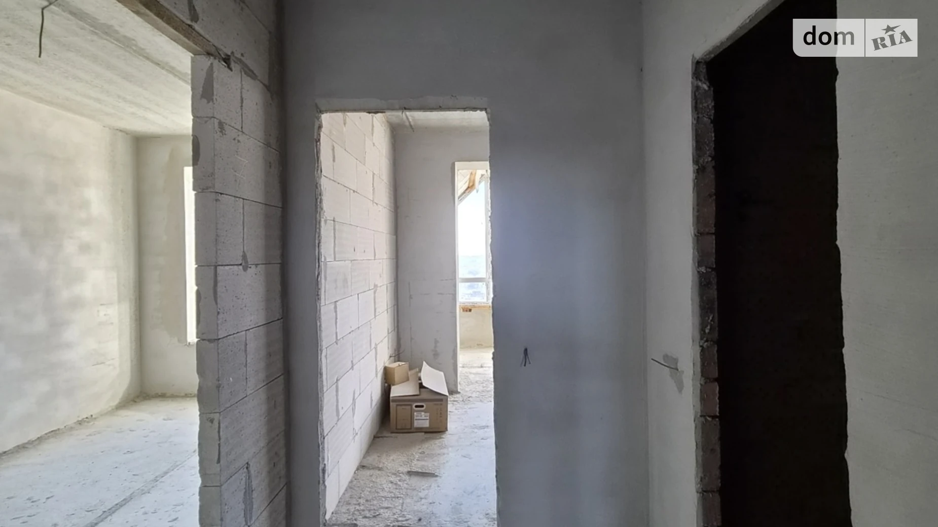 Продается 2-комнатная квартира 61 кв. м в Хмельницком, ул. Мазура Николая, 24/2 - фото 2