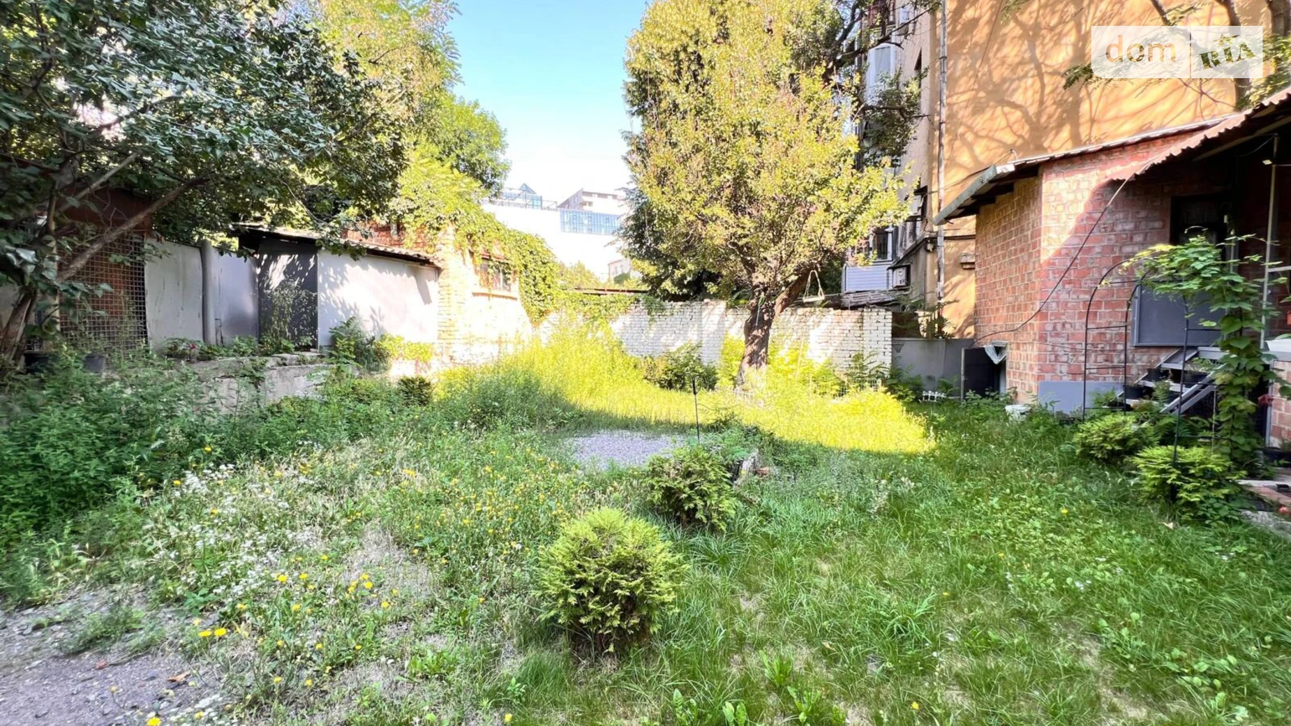 Сдается в аренду дом на 2 этажа 201.7 кв. м с садом, цена: 1000 $ - фото 5