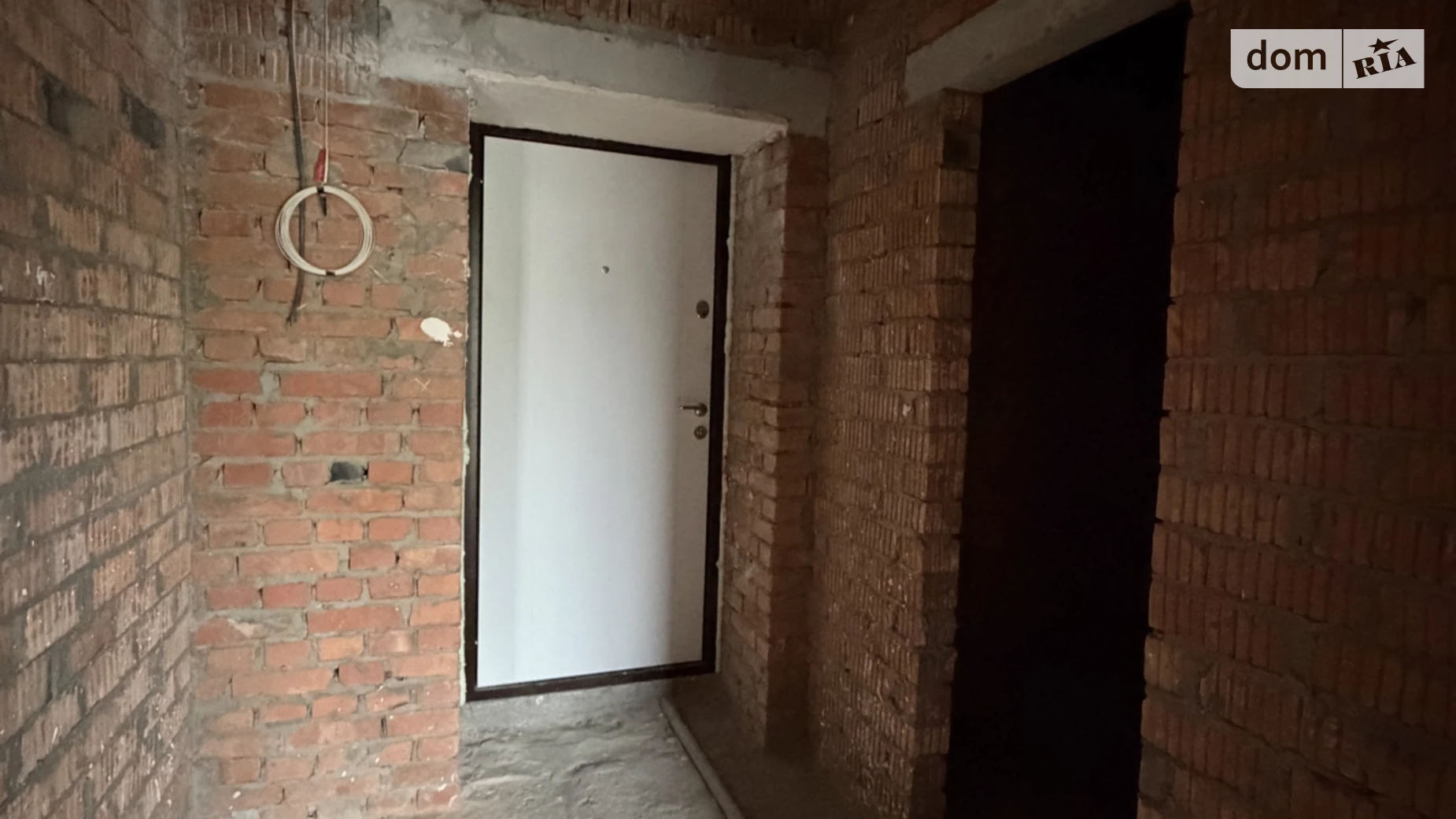 Продається 1-кімнатна квартира 41 кв. м у Бучі, вул. Яблунська, 229 - фото 2