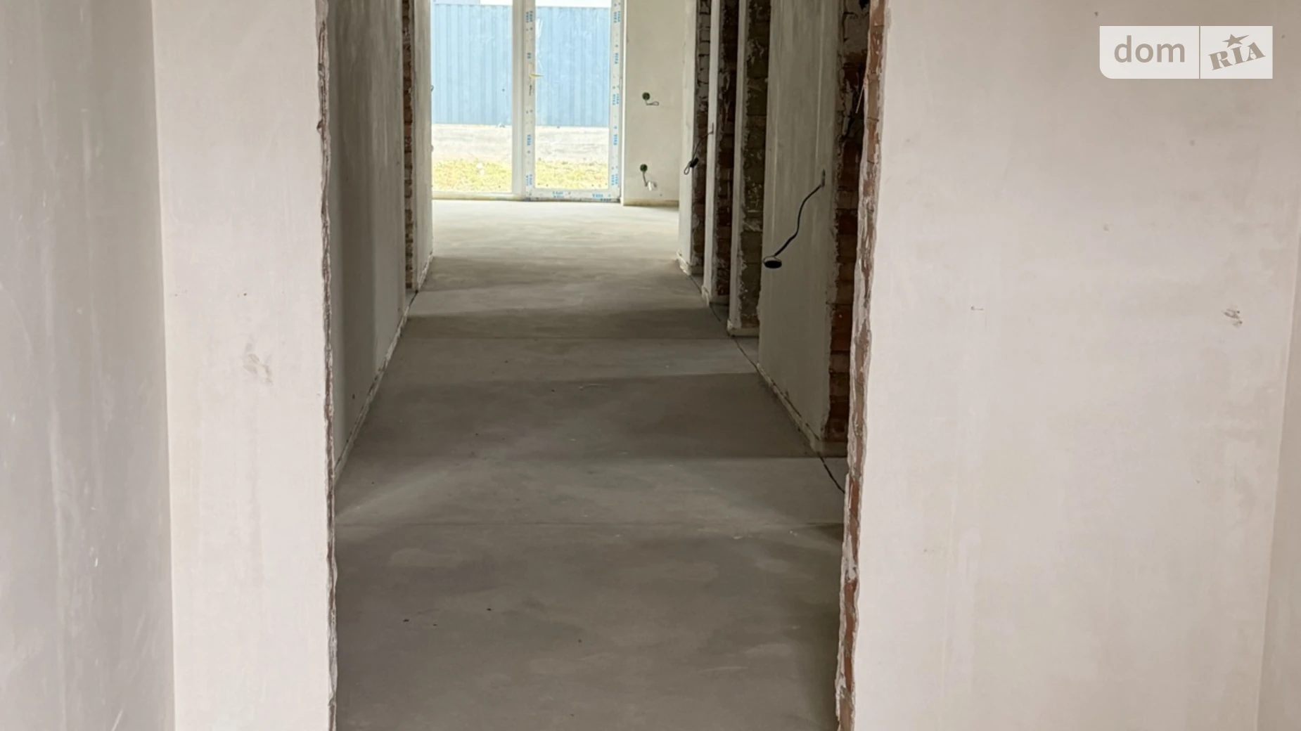 Продается одноэтажный дом 115 кв. м с камином, цена: 135000 $ - фото 2