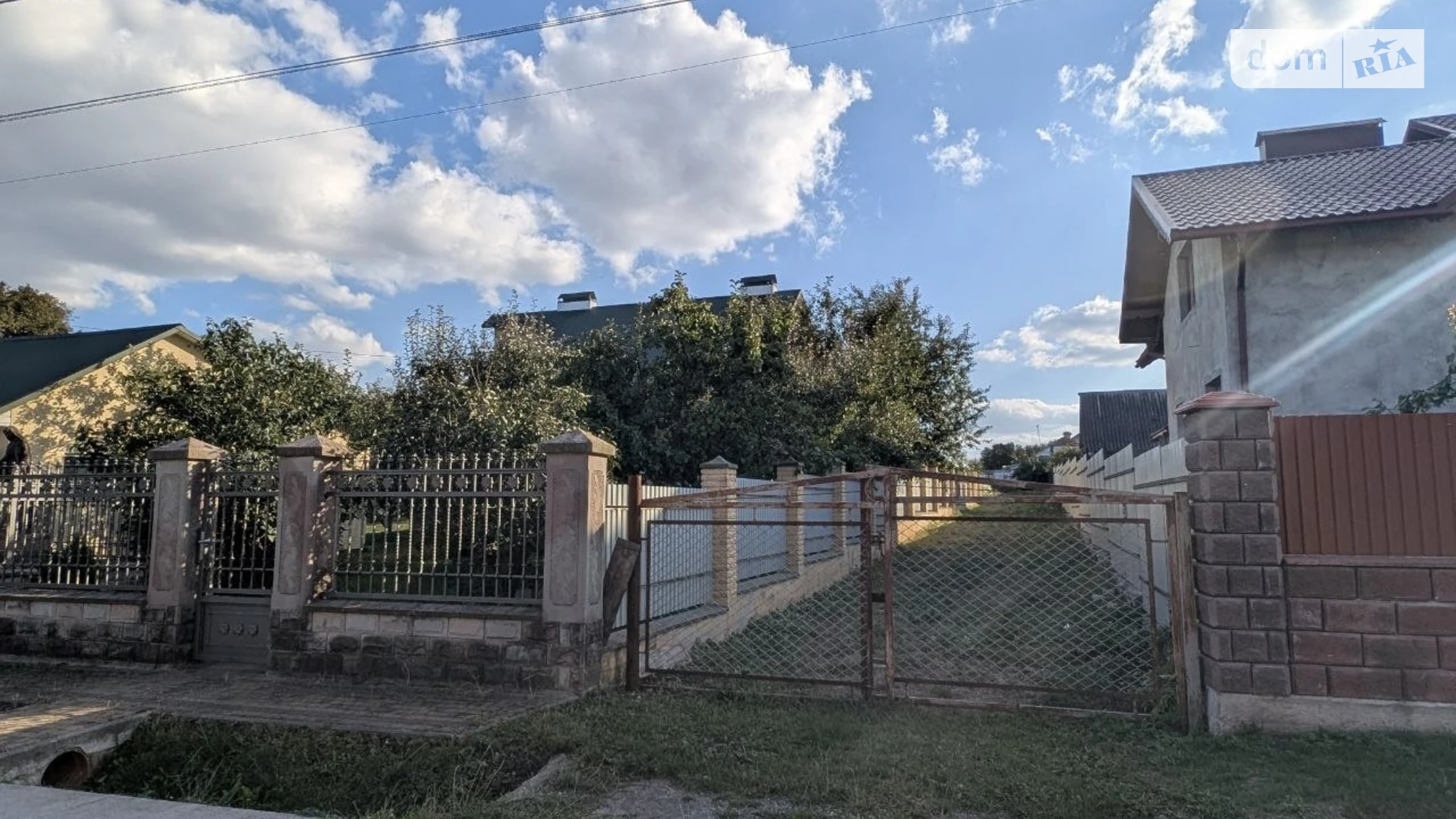 Продается дом на 2 этажа 188.4 кв. м с камином, цена: 75000 $ - фото 3