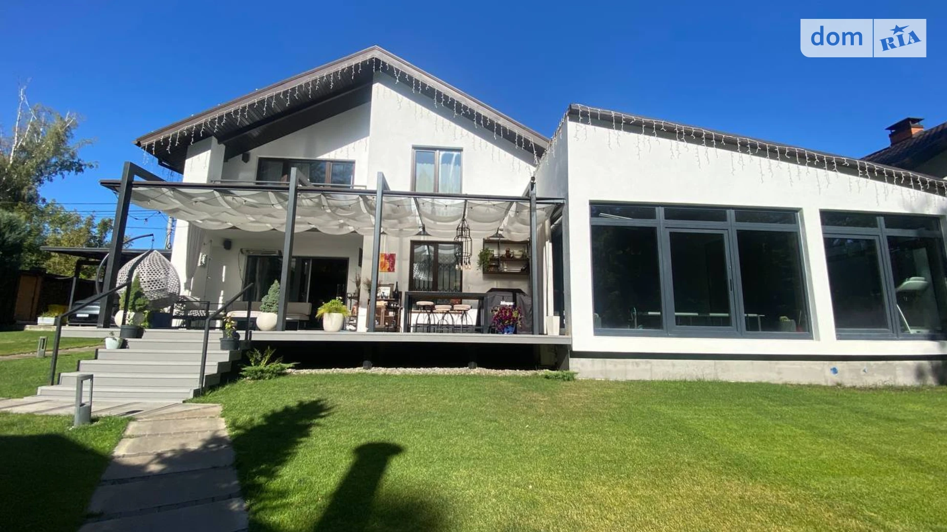 Сдается в аренду дом на 2 этажа 205 кв. м с балконом, цена: 3500 $ - фото 2