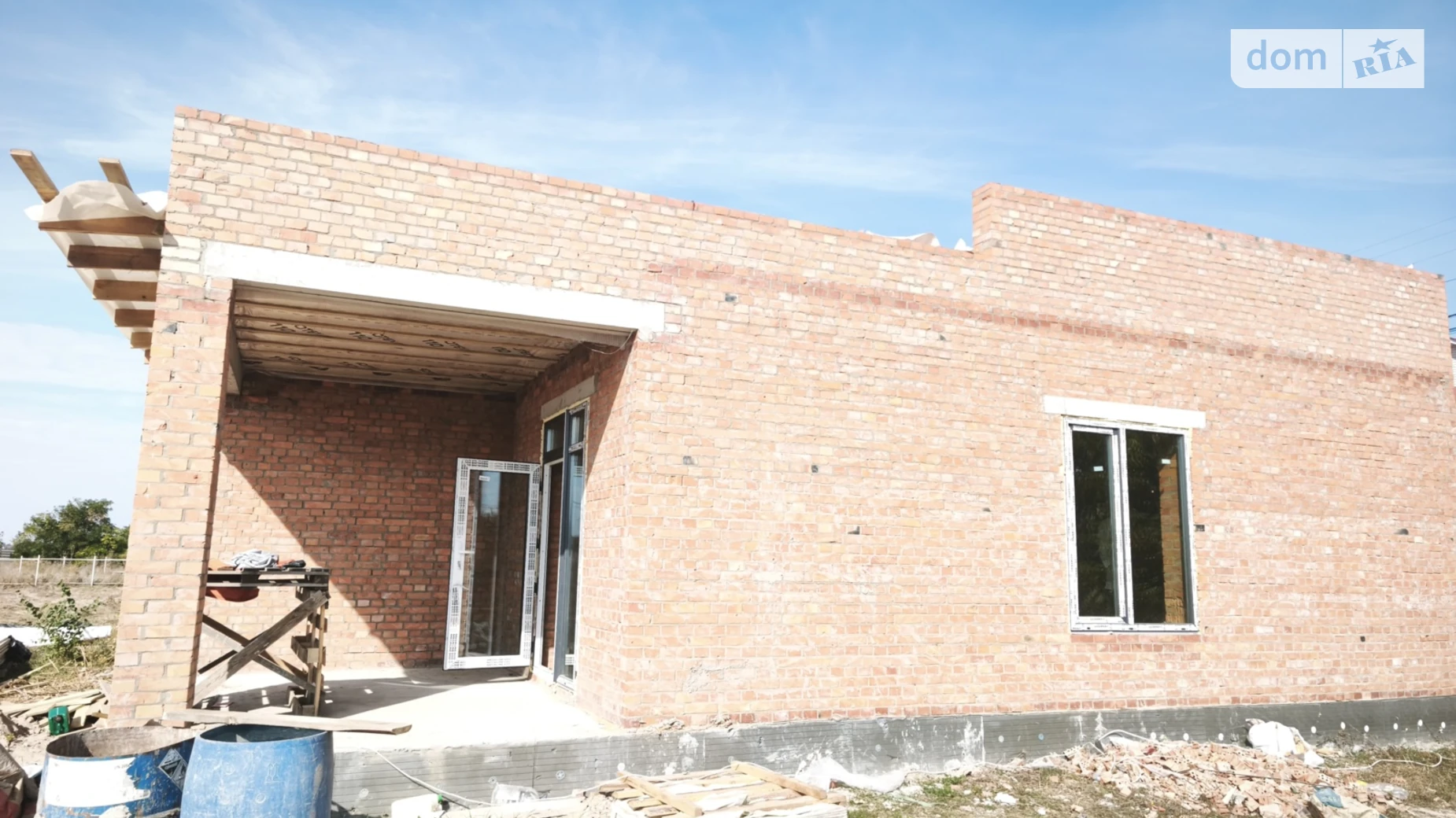 Продается одноэтажный дом 105 кв. м с террасой, цена: 110000 $ - фото 2