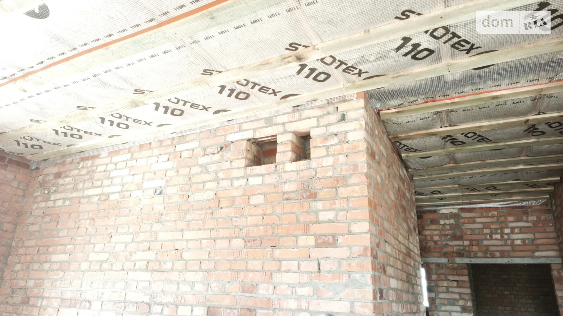Продается одноэтажный дом 105 кв. м с террасой, цена: 110000 $ - фото 4