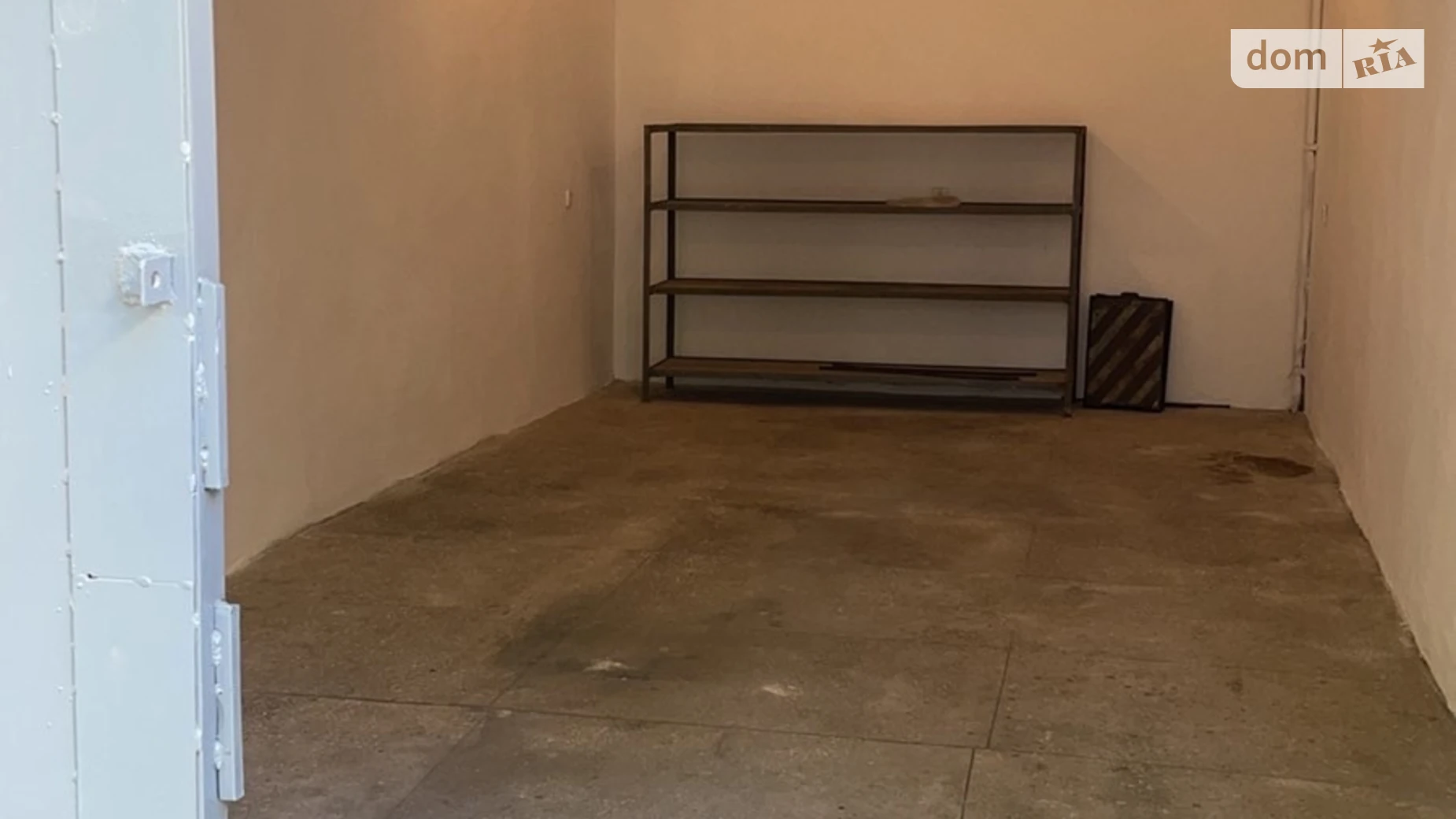 Продается отдельно стоящий гараж под легковое авто на 24.5 кв. м, цена: 23999 $ - фото 2