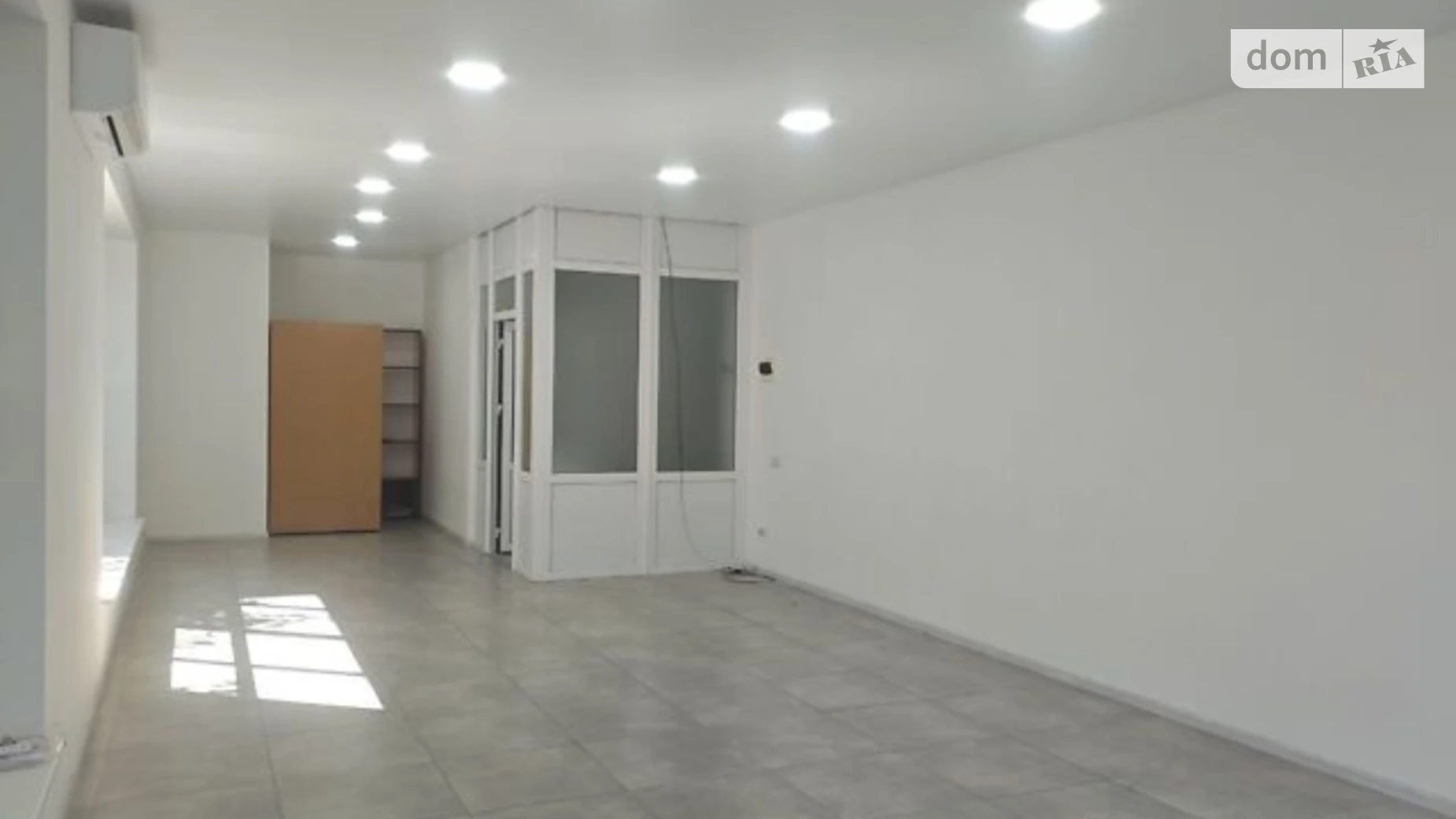 Здається в оренду офіс 55 кв. м в бізнес-центрі, цена: 13000 грн - фото 5