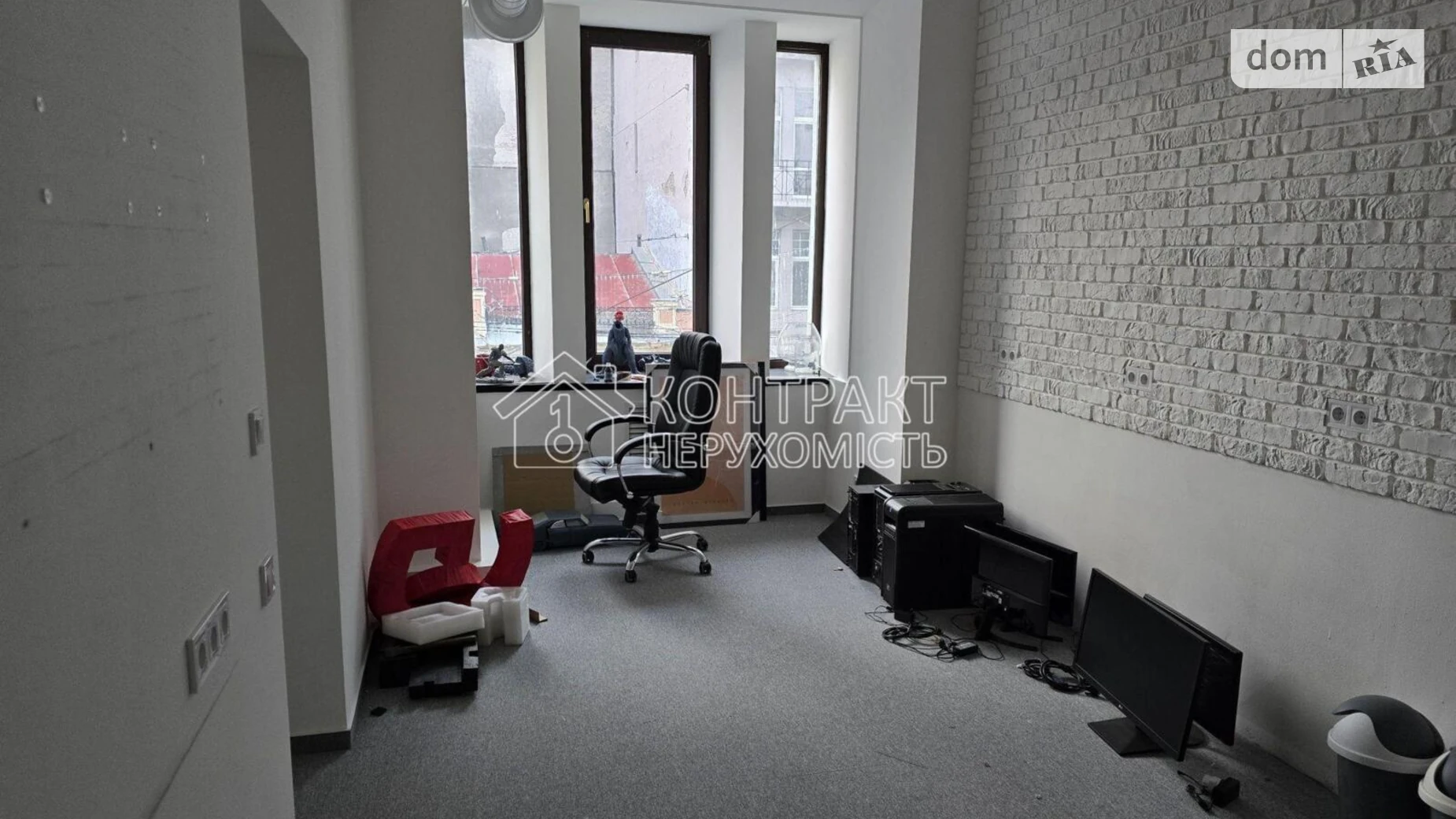 Продается офис 200 кв. м в бизнес-центре, цена: 200000 $ - фото 4