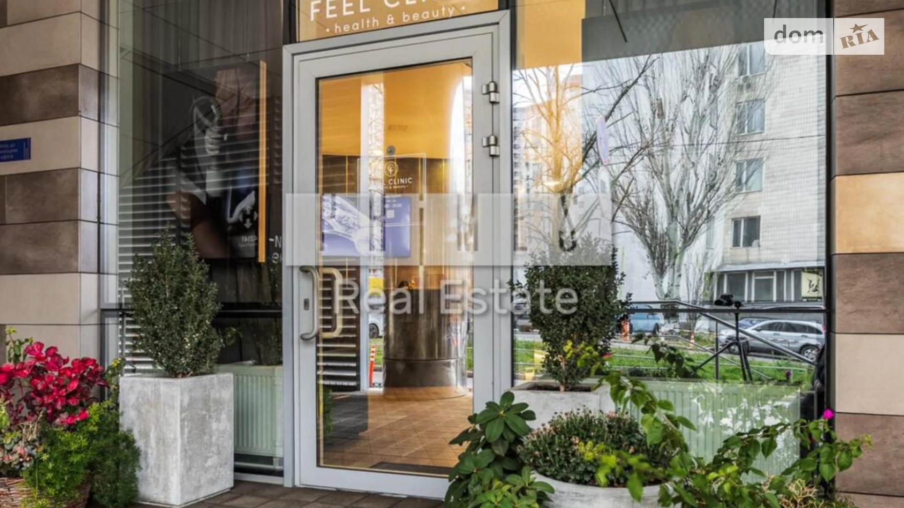 Продається приміщення вільного призначення 278.3 кв. м в 23-поверховій будівлі, цена: 1200000 $ - фото 3