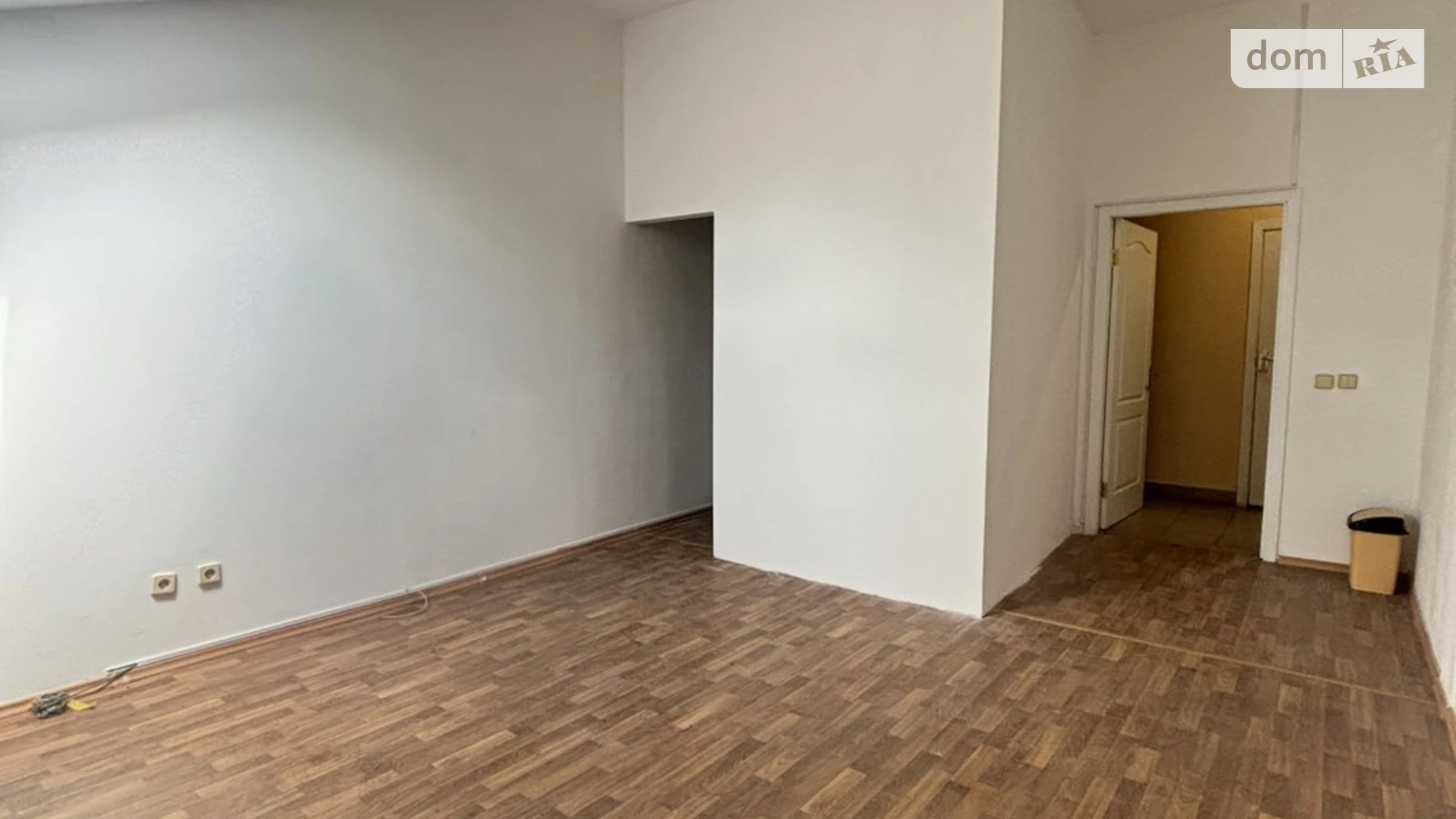 Сдается в аренду офис 23 кв. м в бизнес-центре, цена: 5750 грн - фото 2
