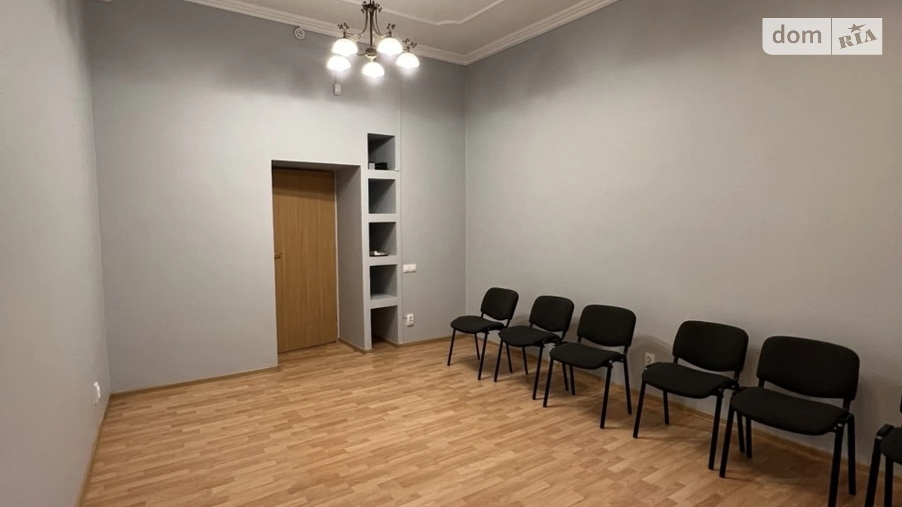 Сдается в аренду офис 67.7 кв. м в бизнес-центре, цена: 25000 грн - фото 2